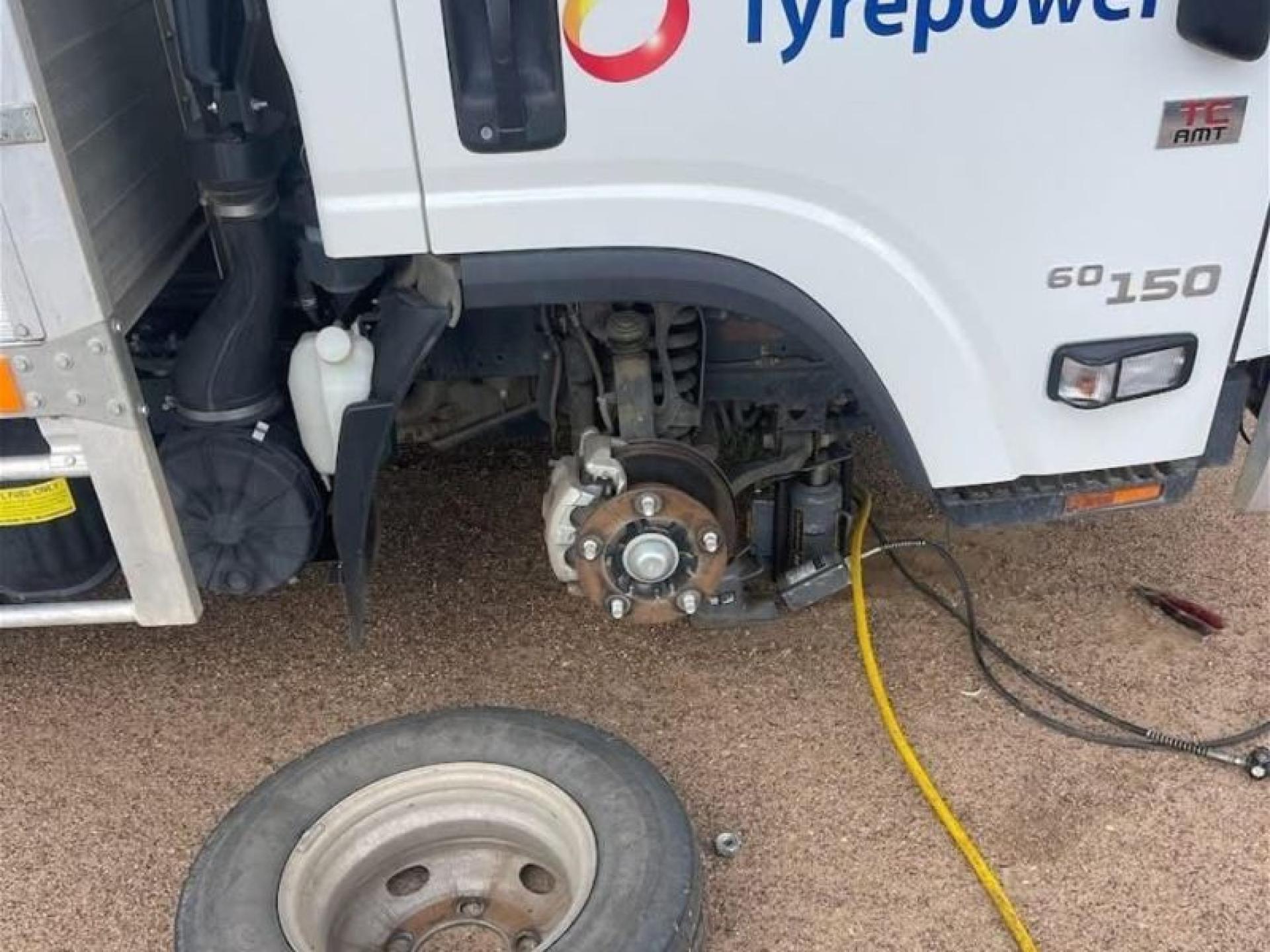Tyre & Mechanical Powerhouse 682504 1
