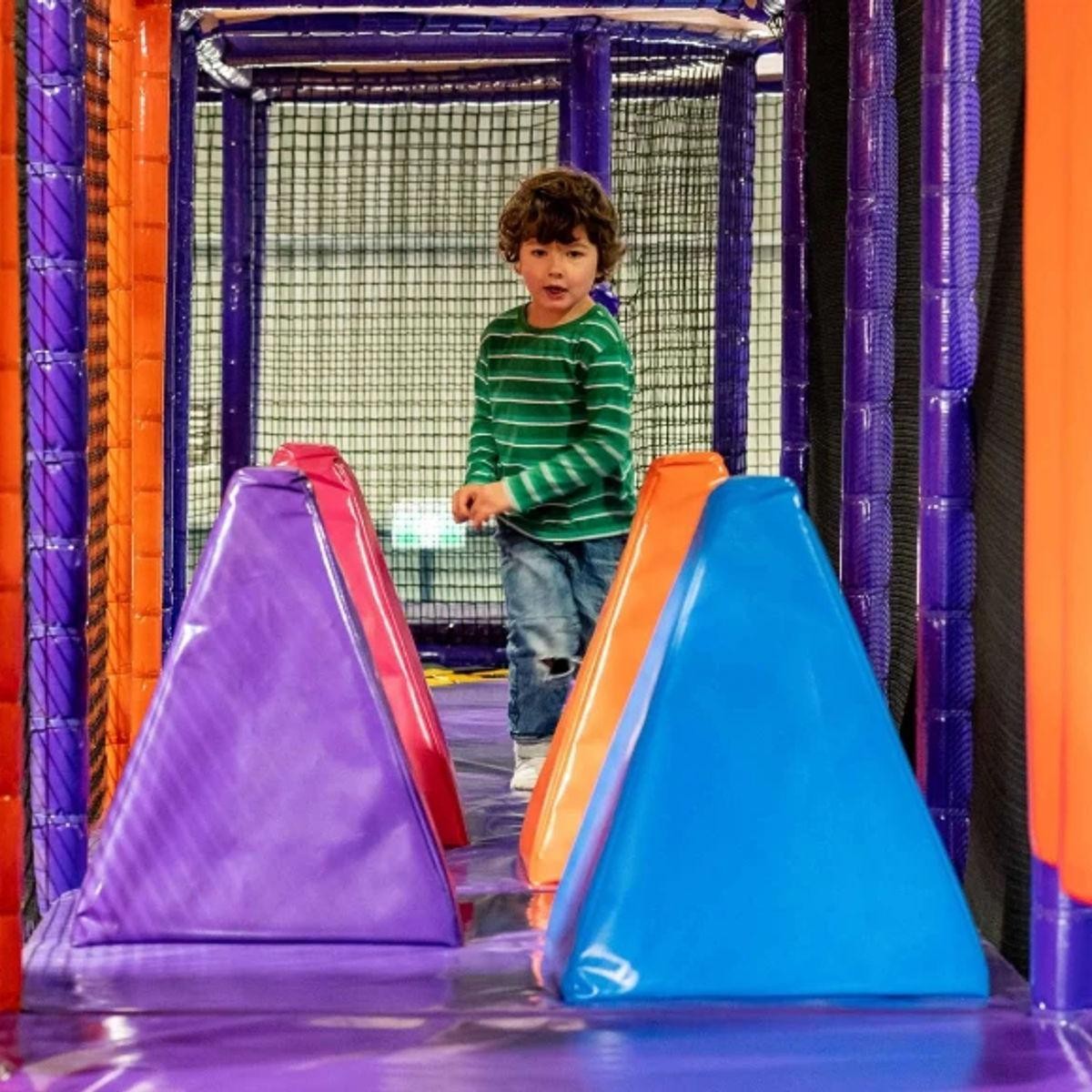 Brand New Indoor Playcentre 681592 1