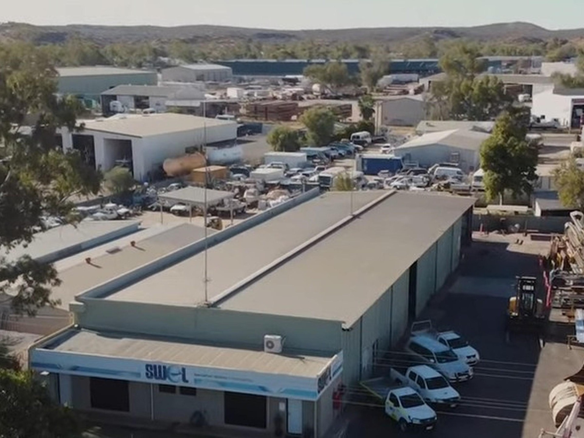 Business & Freehold Opportunity 683161 1