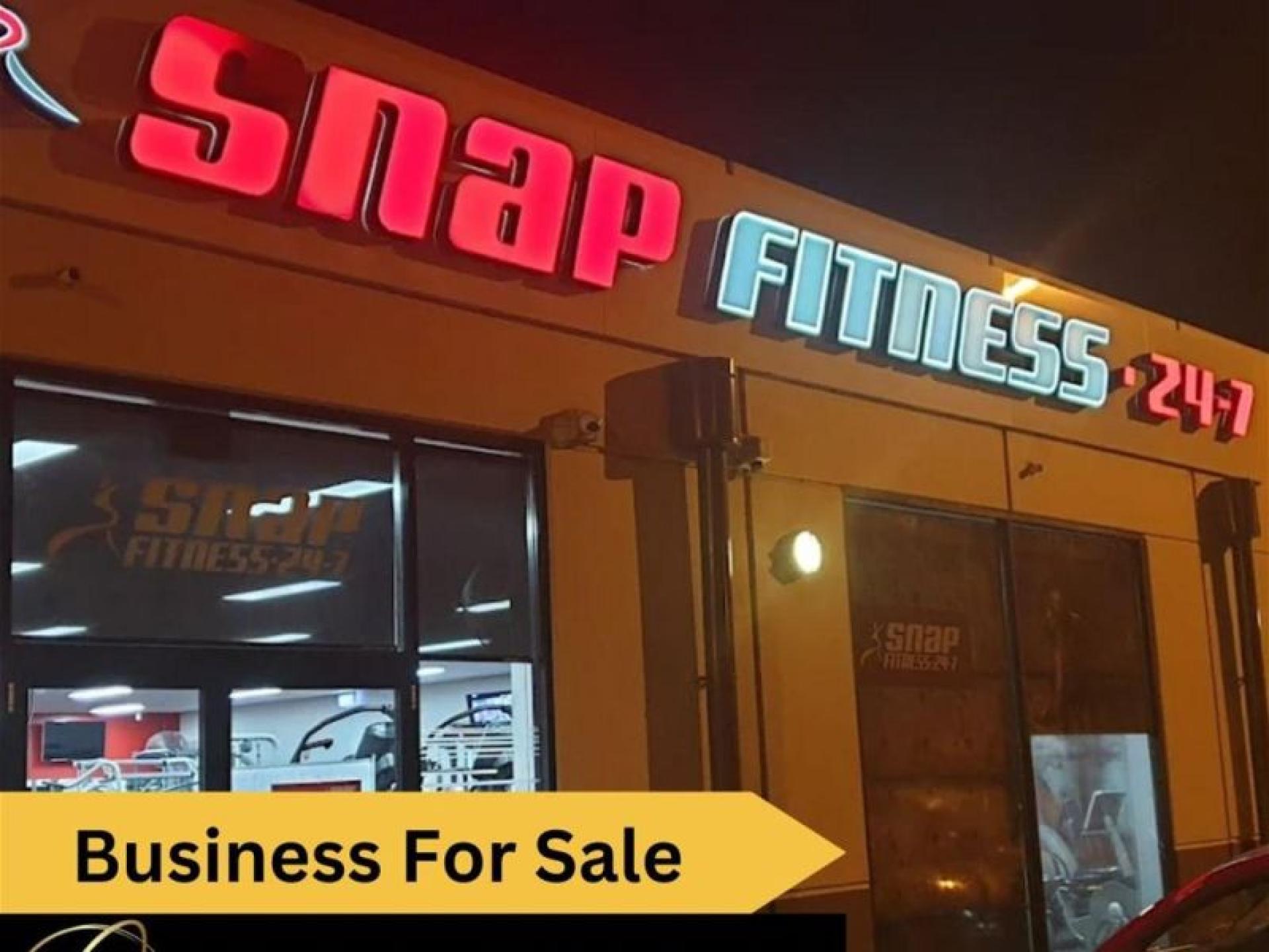 Dual 24/7 Snap Fitness 677288 1