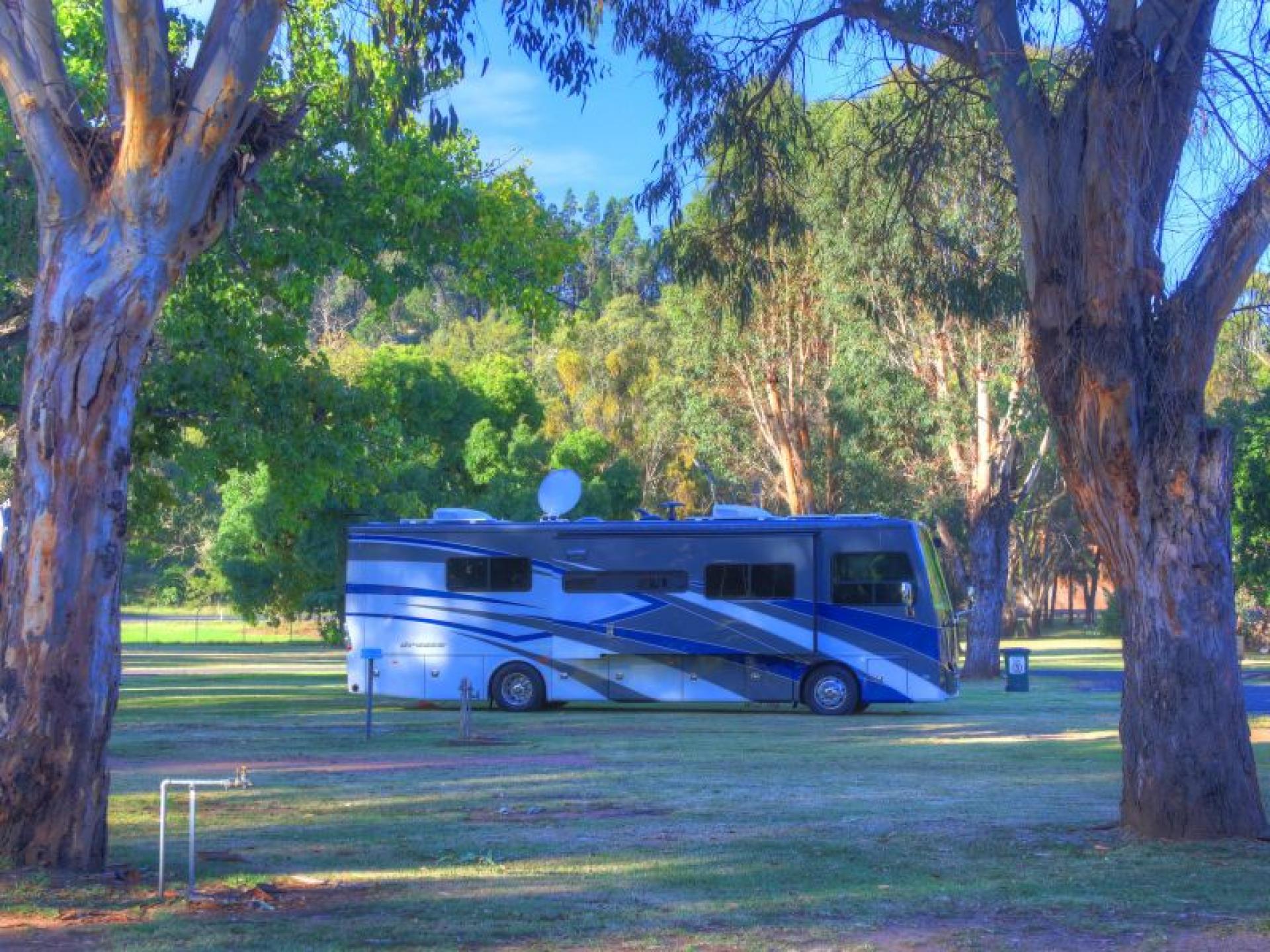 Prime Freehold Opportunity - 672128 1