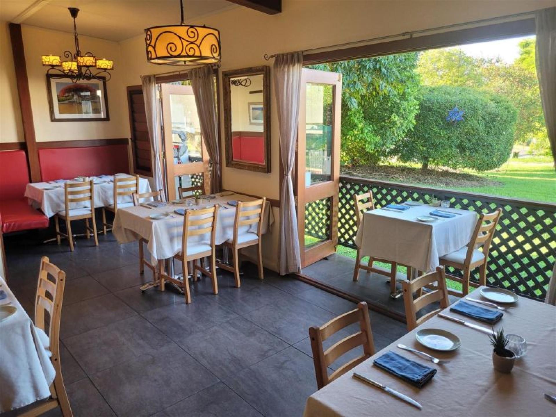 Popular A La Carte 674947 3