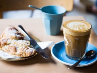 Café 5 Day Operation Great Opportunity Long Lease