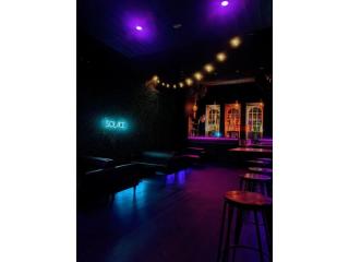 WIWO Cocktail Bar situated on the iconic Chapel Street + Mobile Bars Business