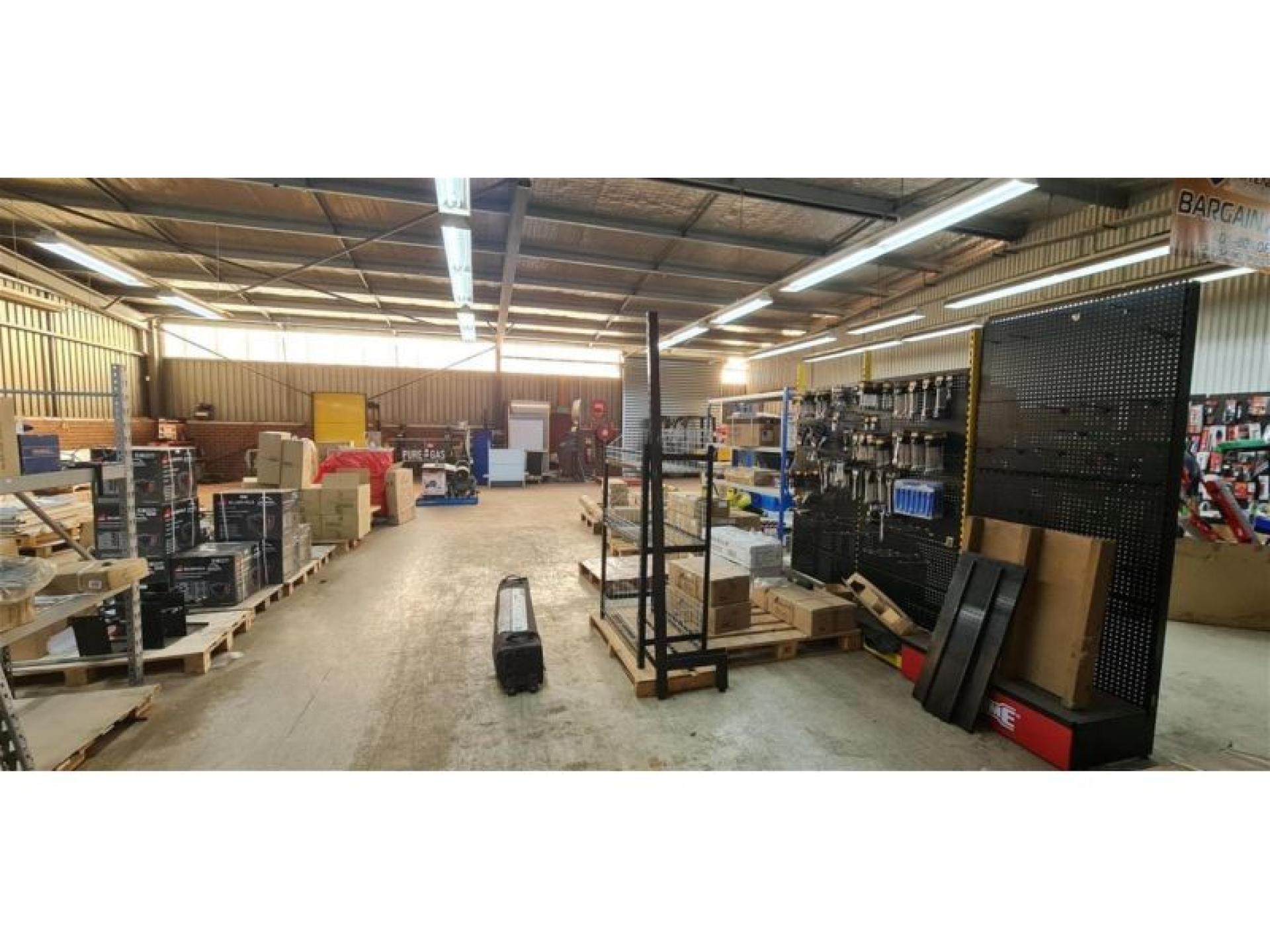 Industrial & Engineering Supplies 680873 3