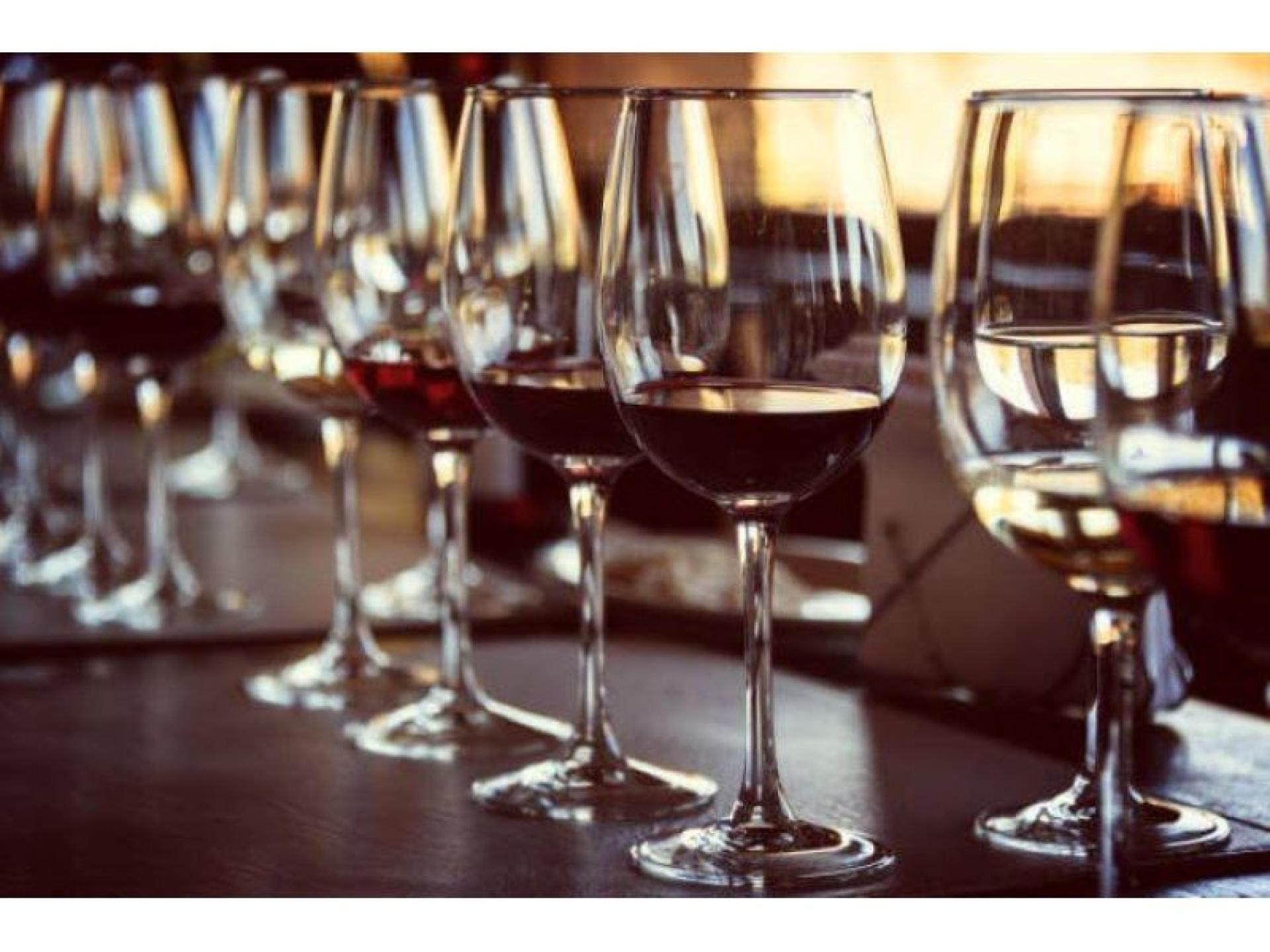 Stunning Tavern / Bottleshop 679669 3