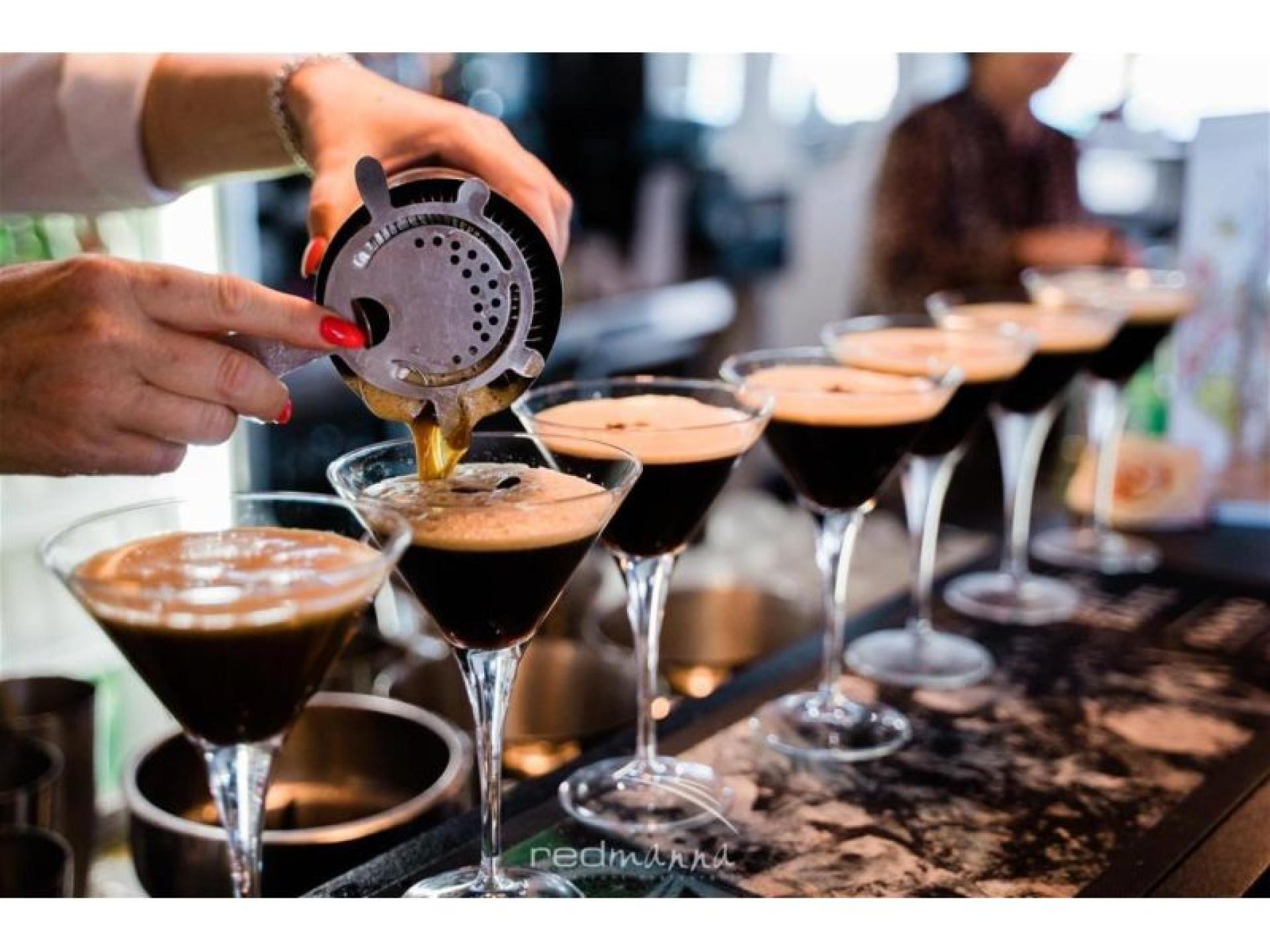 Iconic Waterfront Restaurant Revival 673148 3