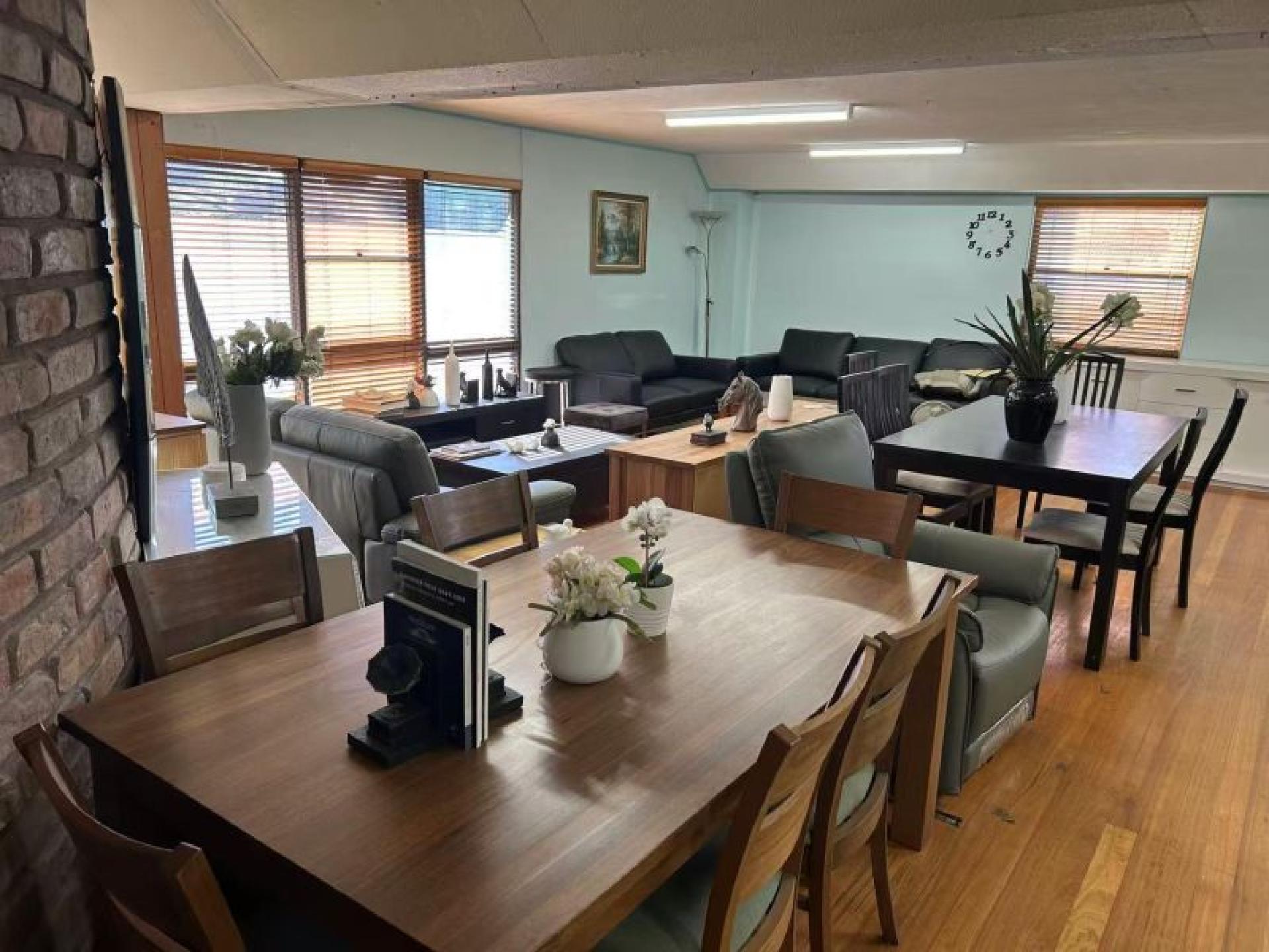 Wholesale Furniture Business – 682283 1