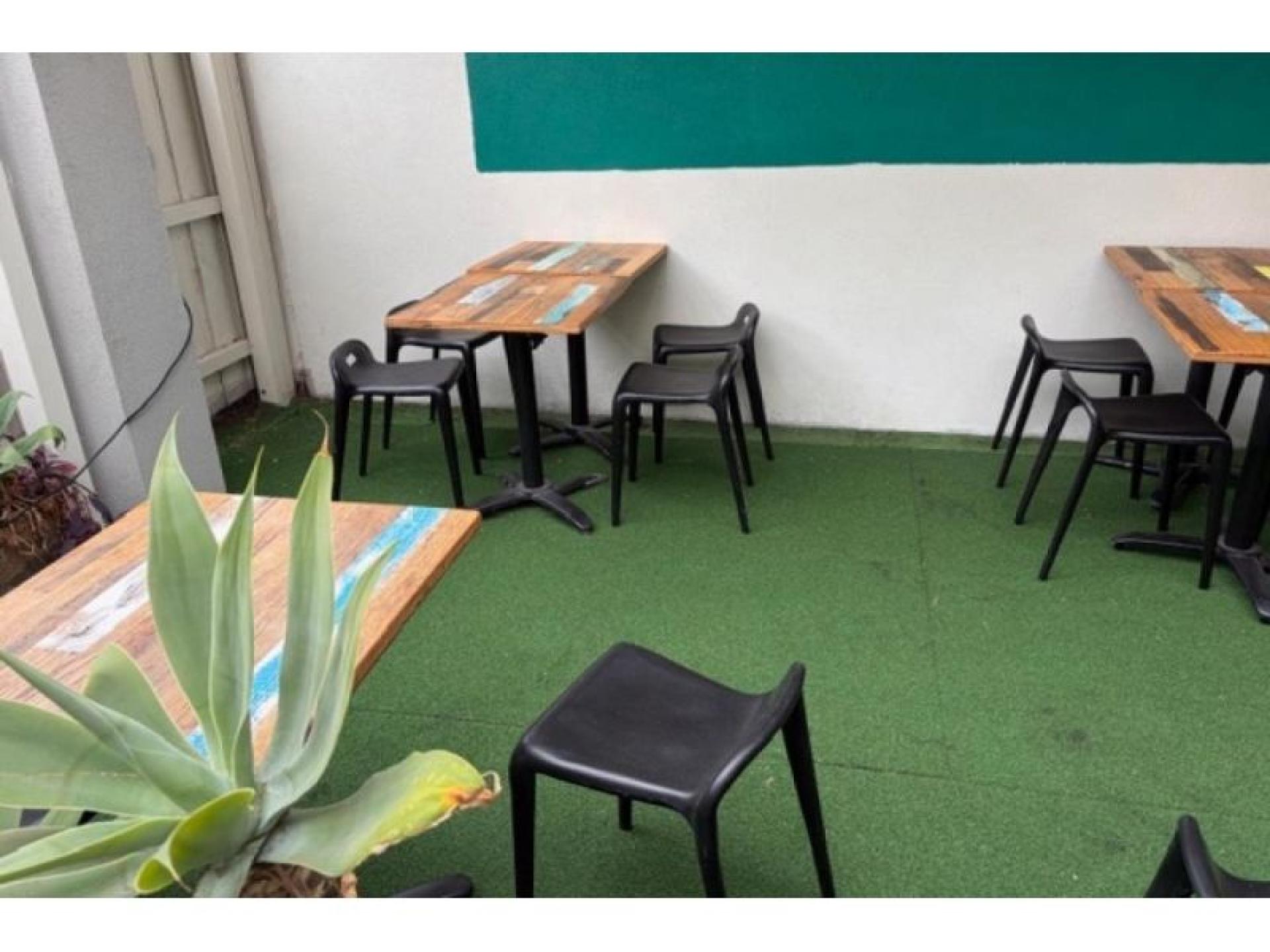 Chattels Sale - Takeaway/restaurant 678301 2