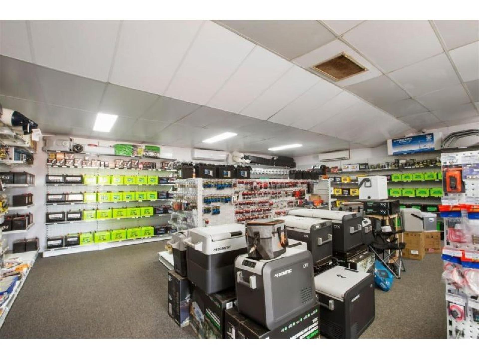Battery Business - Northwest 683571 1