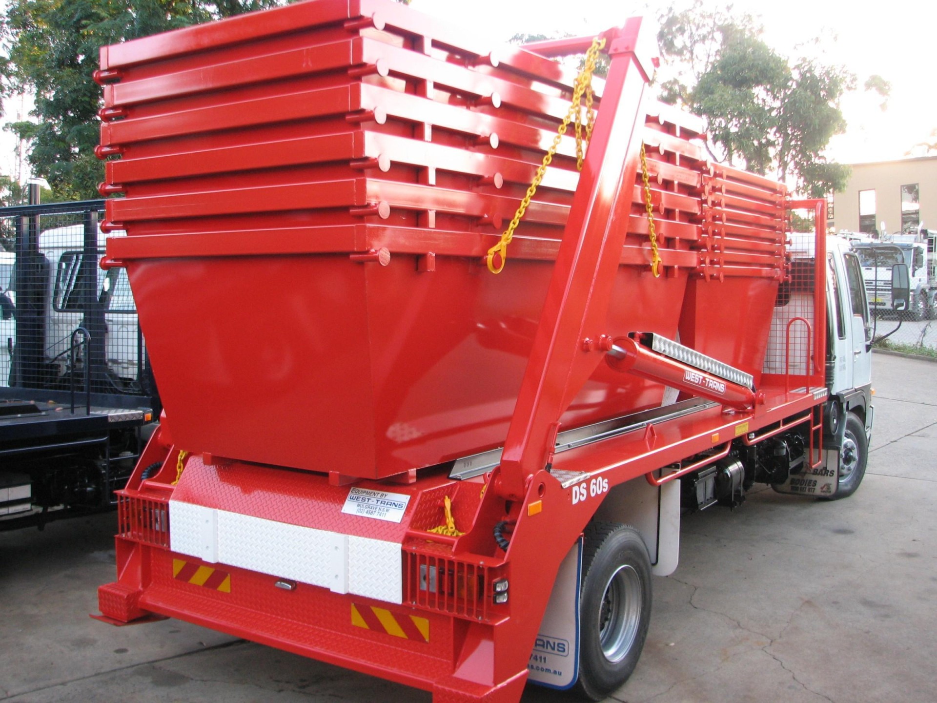 Skip Bin Hire & 681911 3