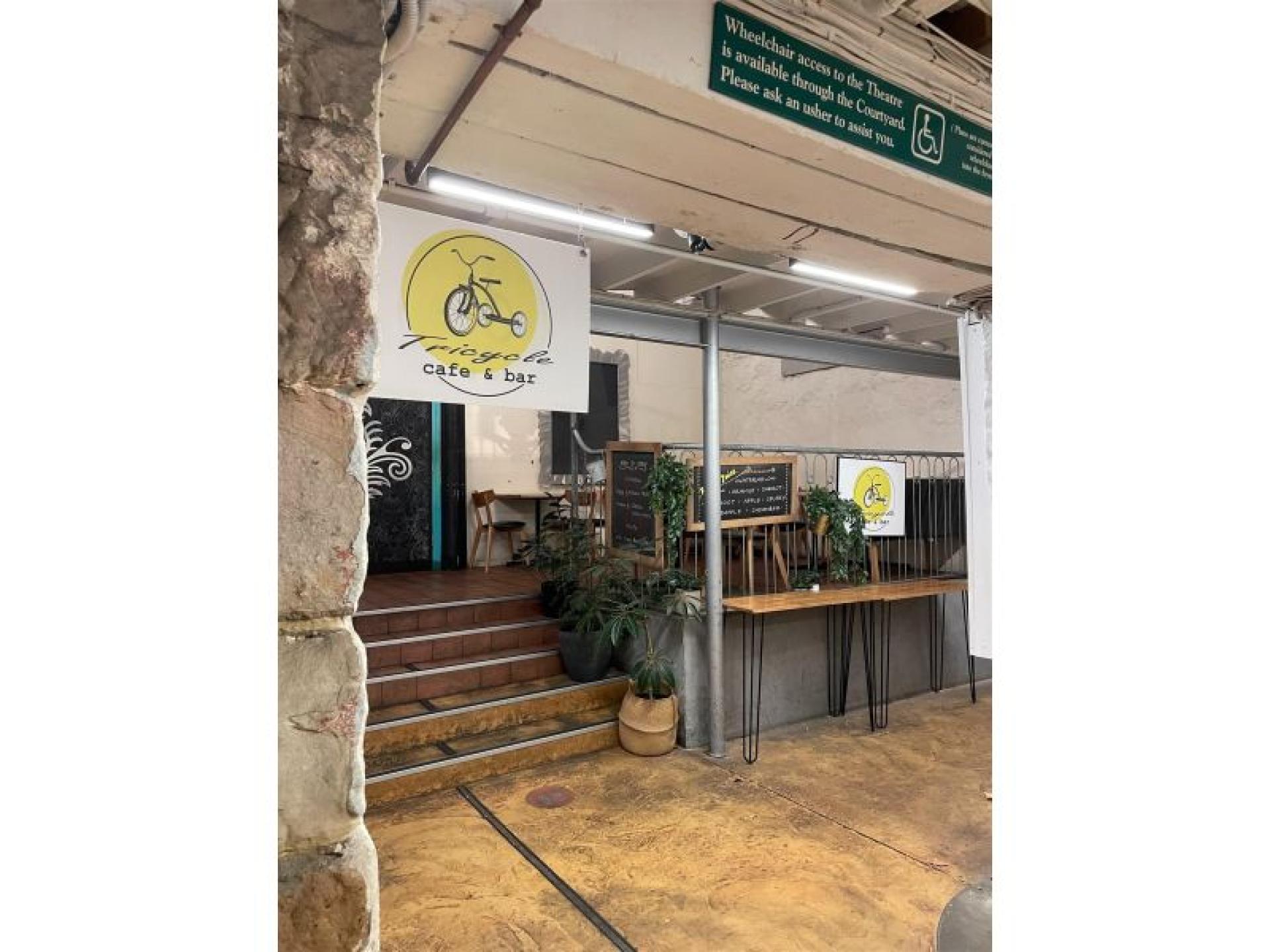 Iconic Salamanca Cafe & 684407 2
