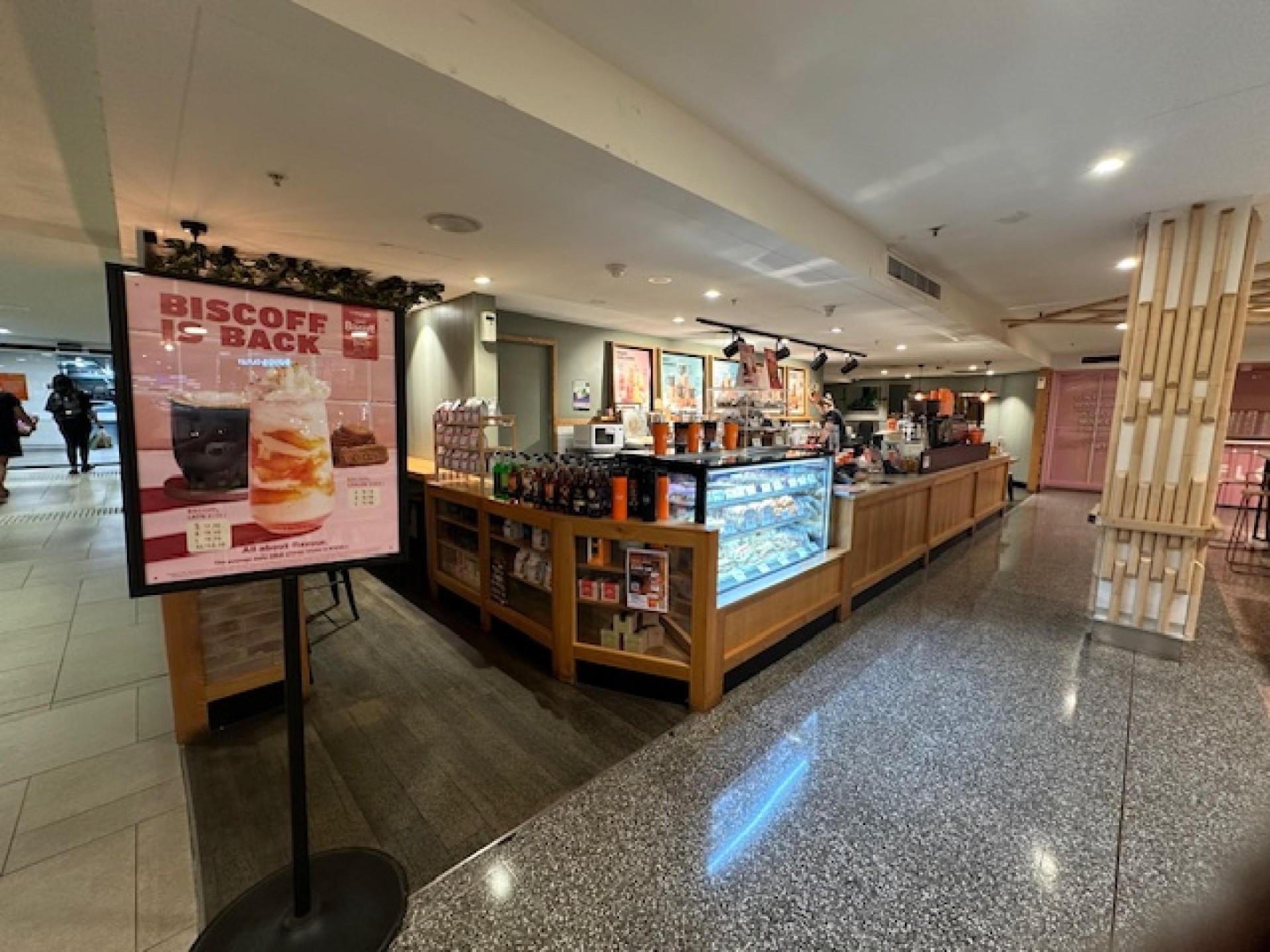 Gloria Jean's Coffees Casuarina 662055 3