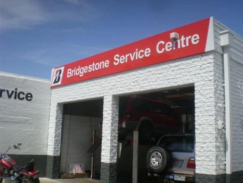 Profitable Tyres & Mechanical 678533 1