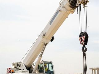 Longstanding, Profitable Crane Hire Business Gold Coast
