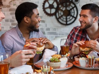 Licensed Burger Bar, Takeaway- Prime Corner Location- Low Rent  Huge Upside