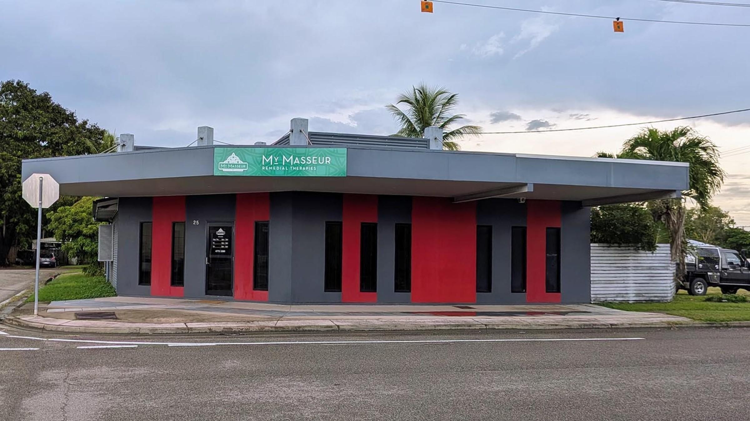 My Masseur Remedial Massage 678270 1