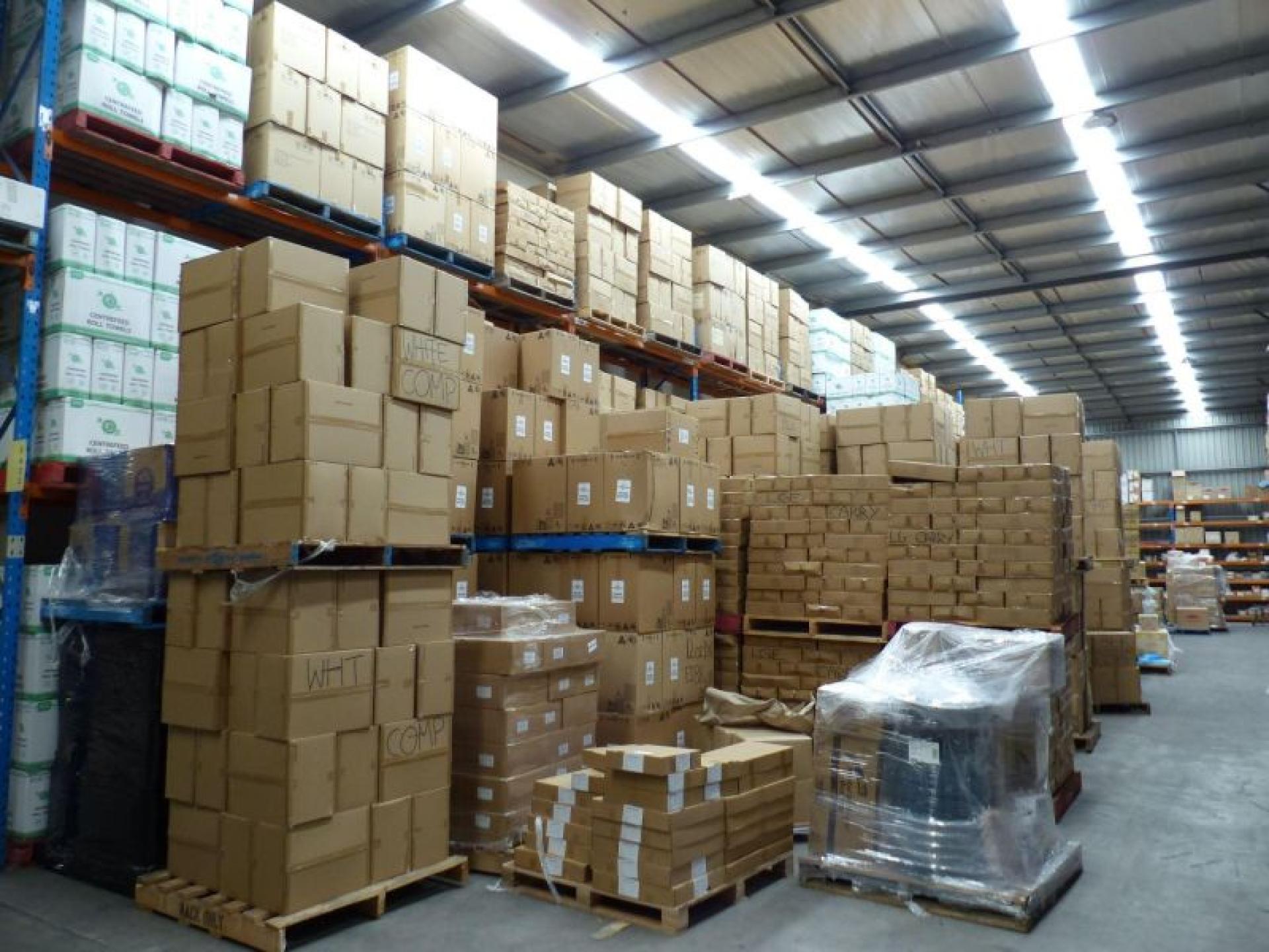 Established Packaging Manufacturer & 678018 1