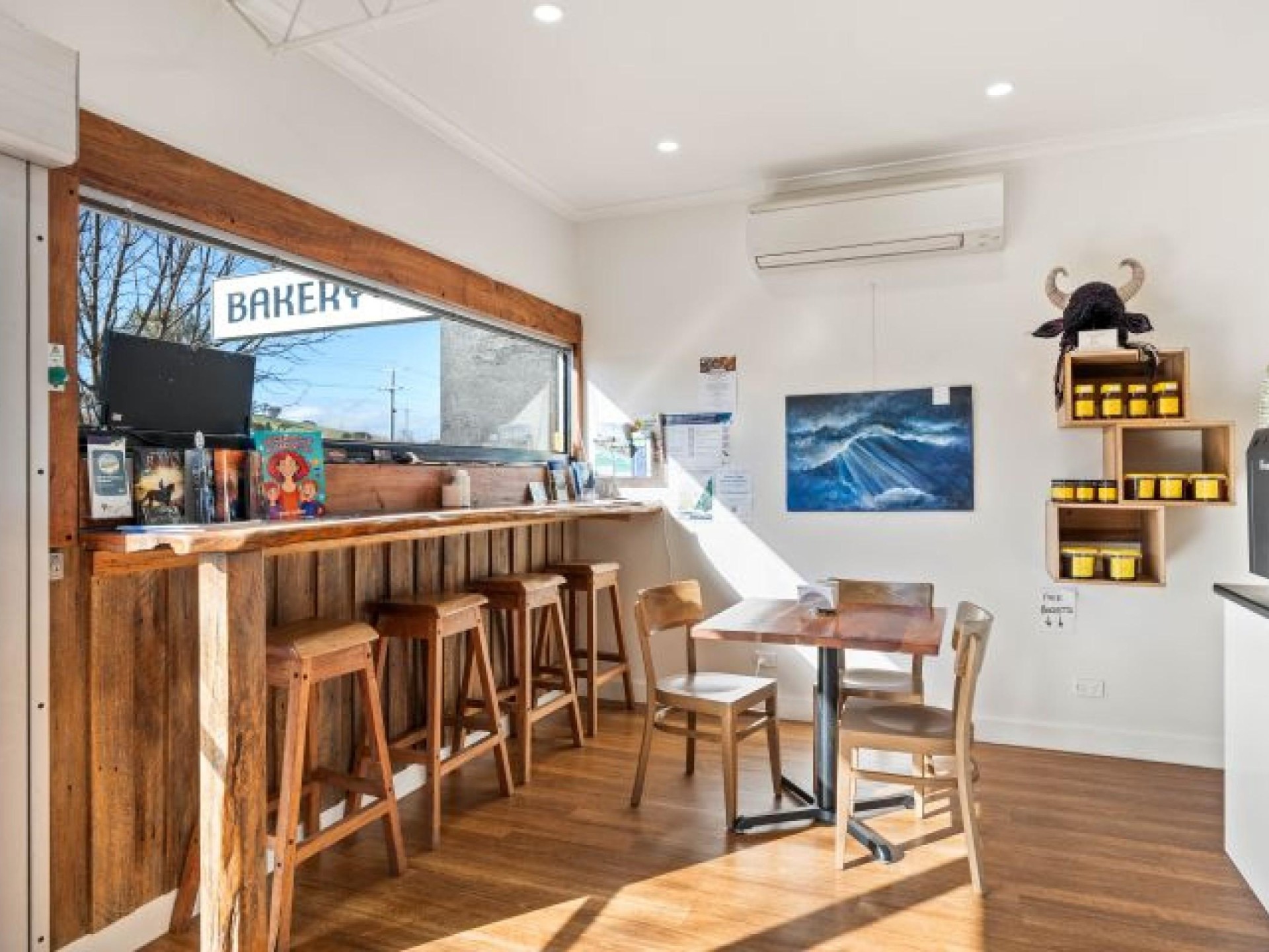 Swifts Creek Bakery Freehold 684394 2