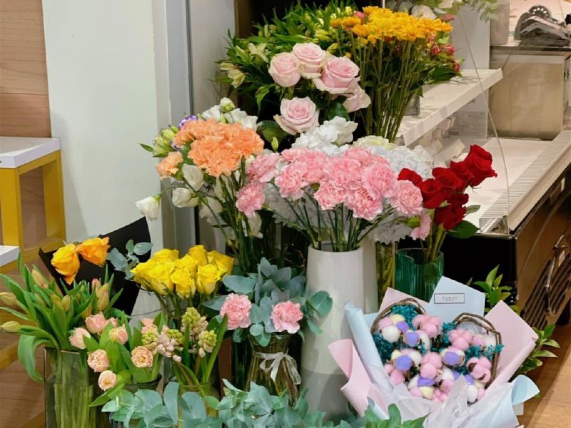 Established Florist With Loyal 682344 3