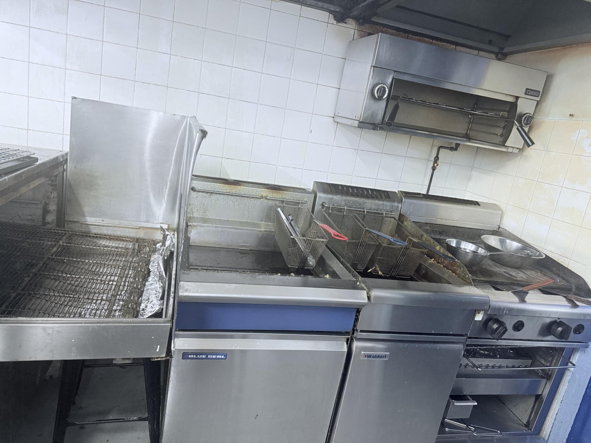 Fish & Chips Shop 679398 3