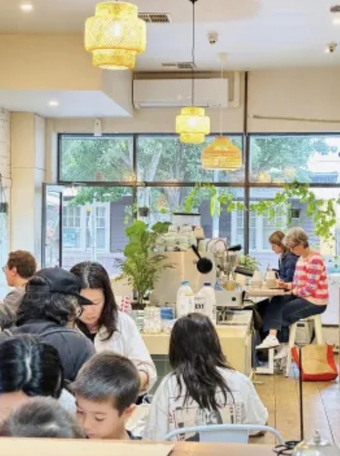 The Little Man Seddon– 678371 3