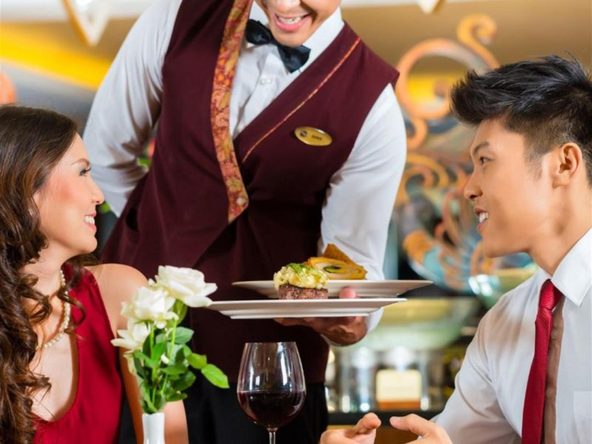 Premium Turnkey Restaurant Opportunity 676781 3