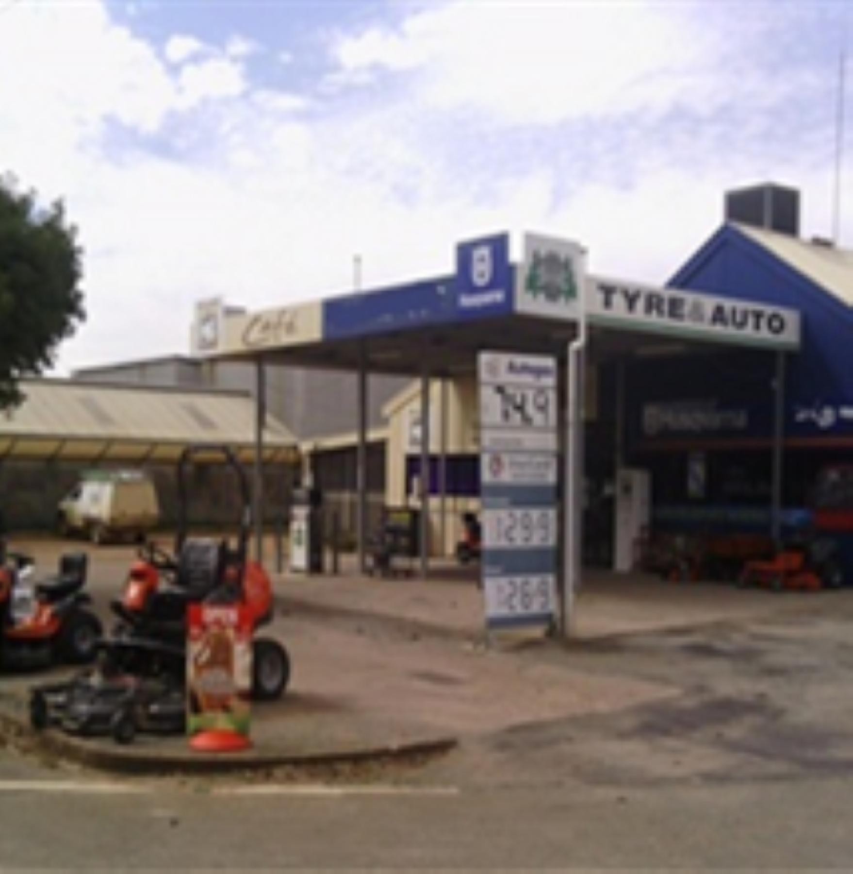 Rural Automotive Fuel & 683308 1