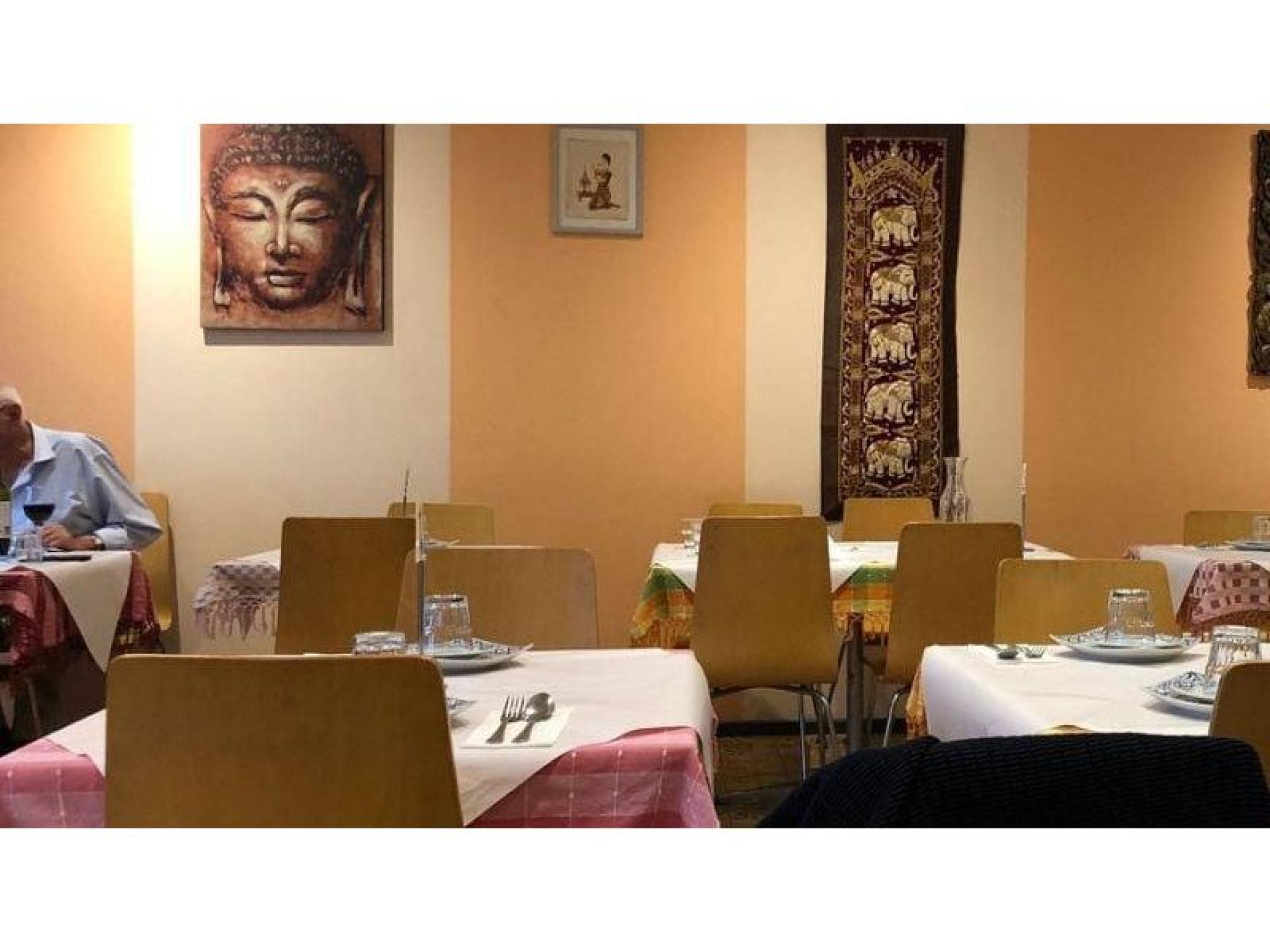 Thriving Restaurant - Beachfront 676765 2