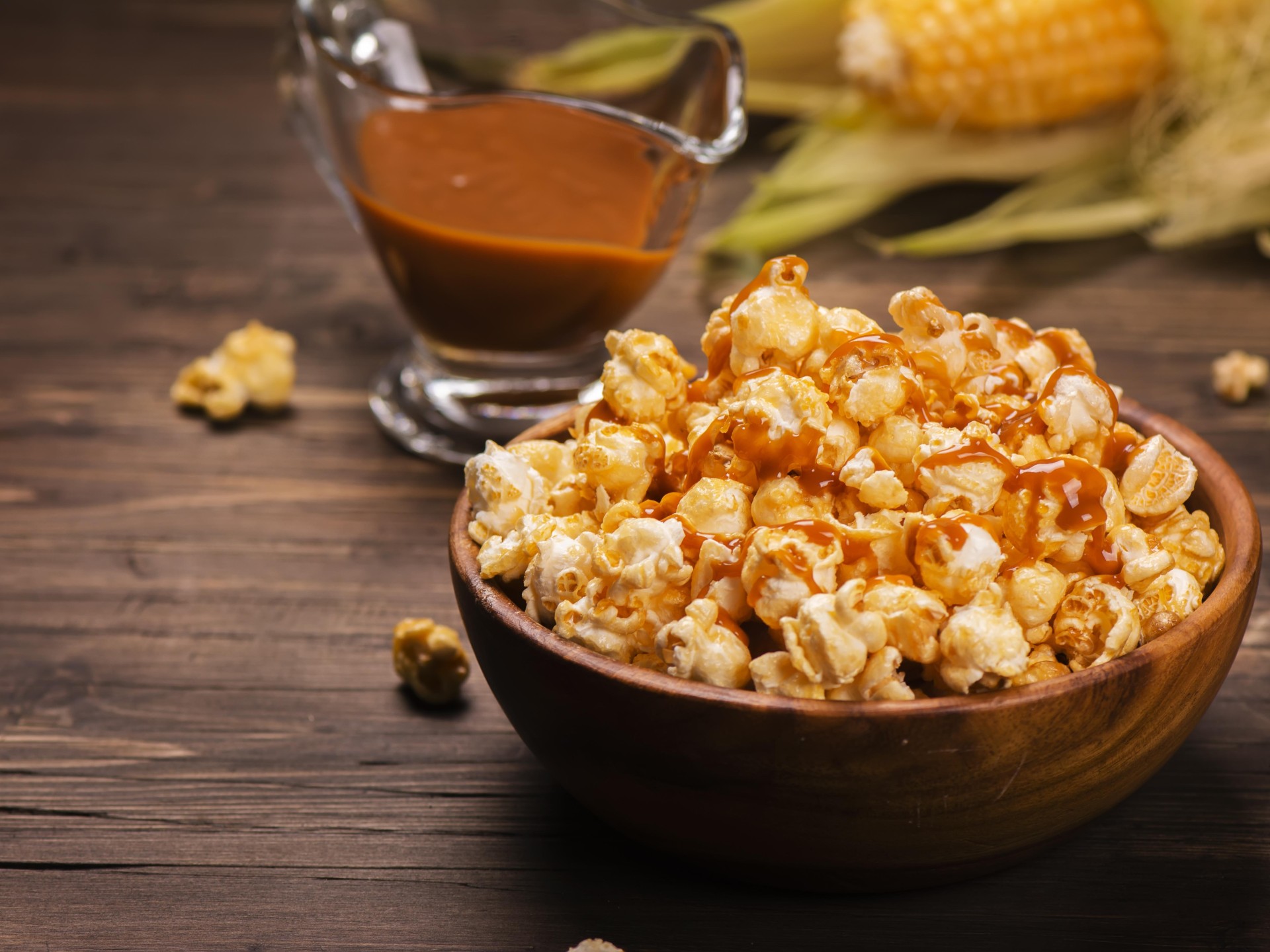 Unique Gourmet Popcorn And 681063 1