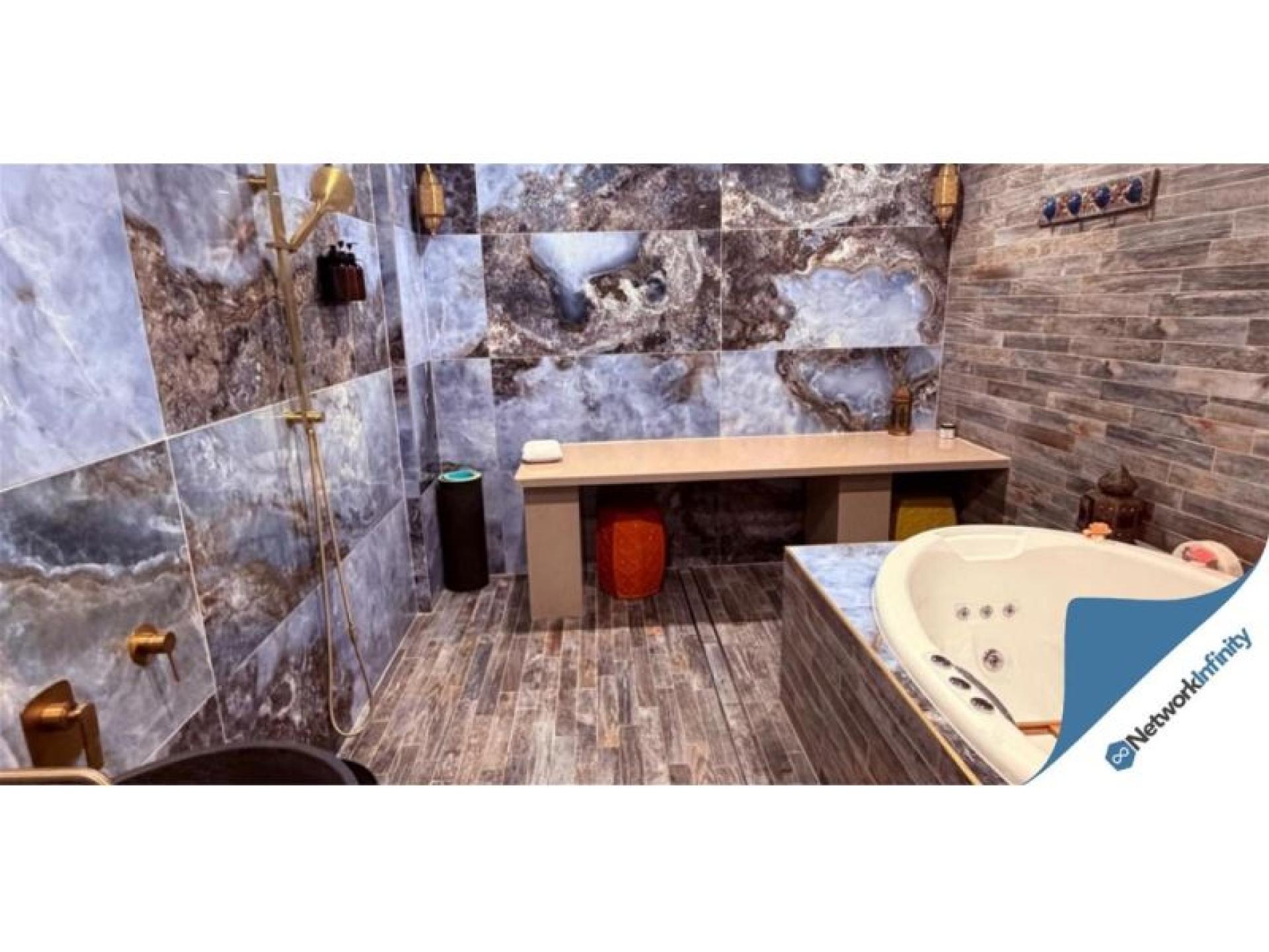 Salon For Sale Premium 678809 3