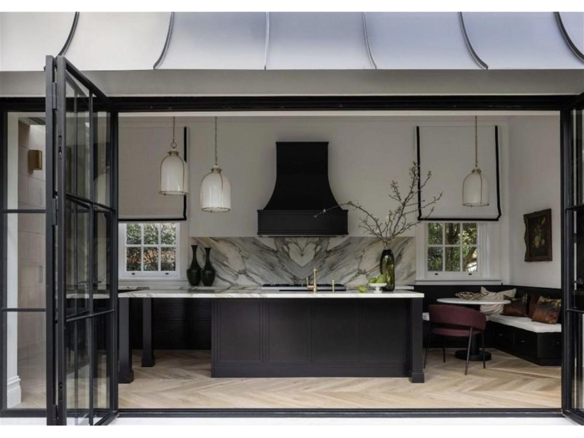 Sydney's Premier Luxury Interior 673901 3