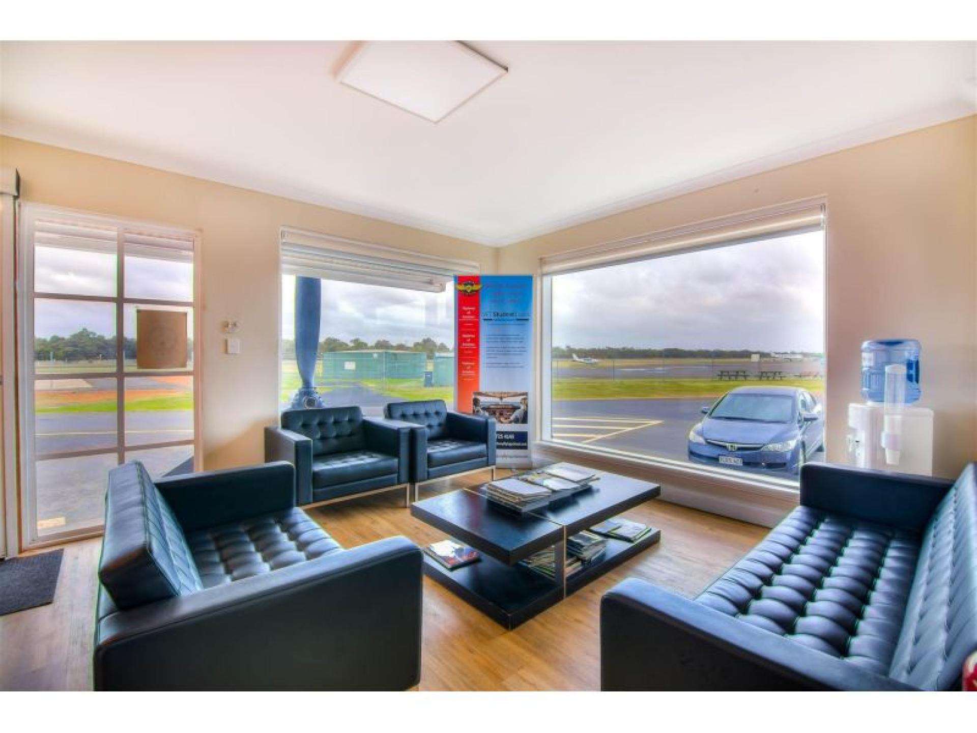 Wa Pilot Training School 665358 3