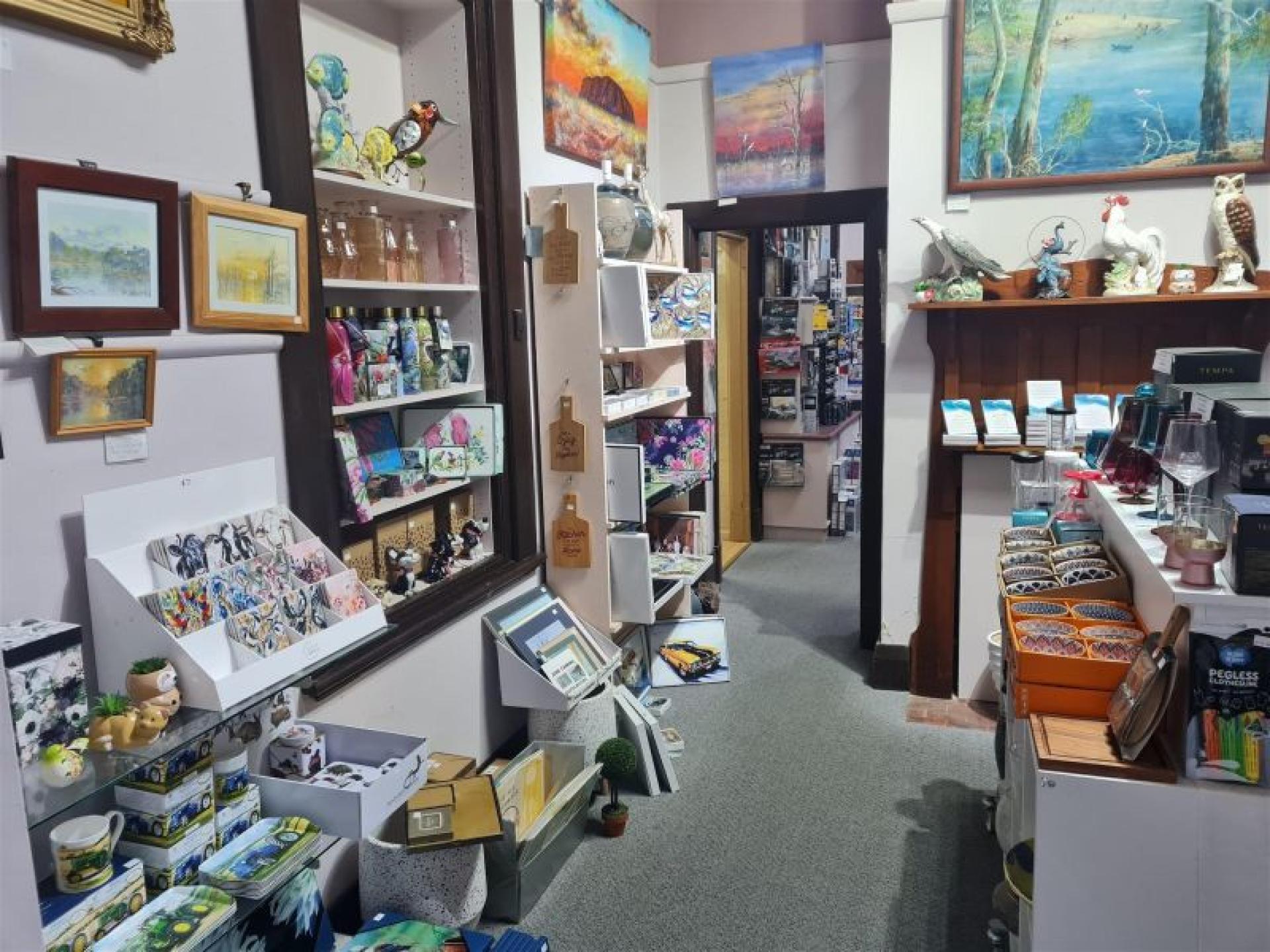 Tourist Hotspot Toy Store 680175 2