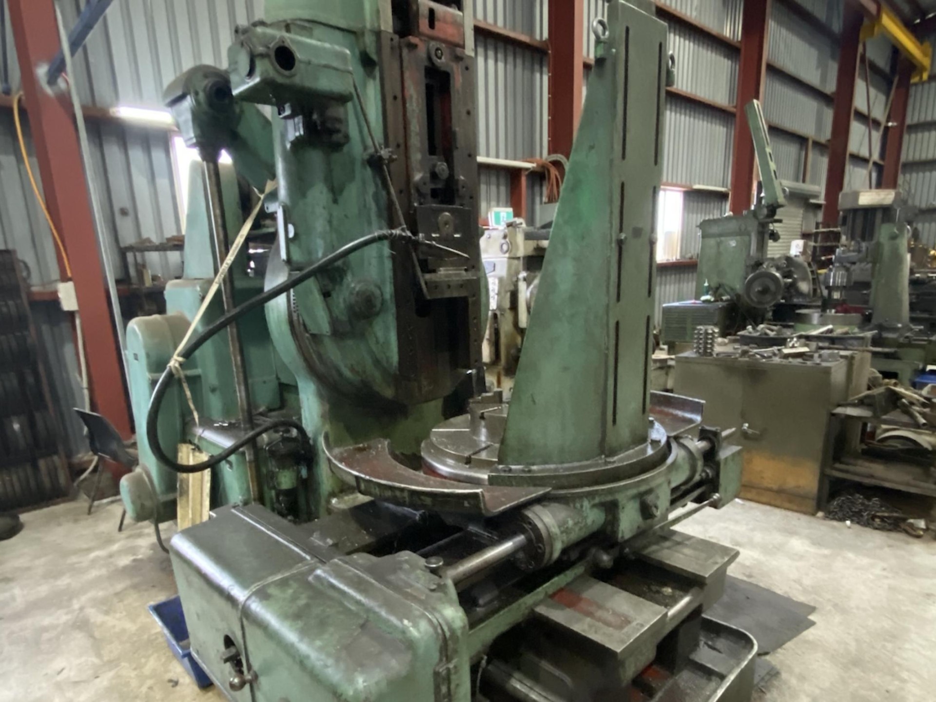 Machining And Gear Cutting 680925 2