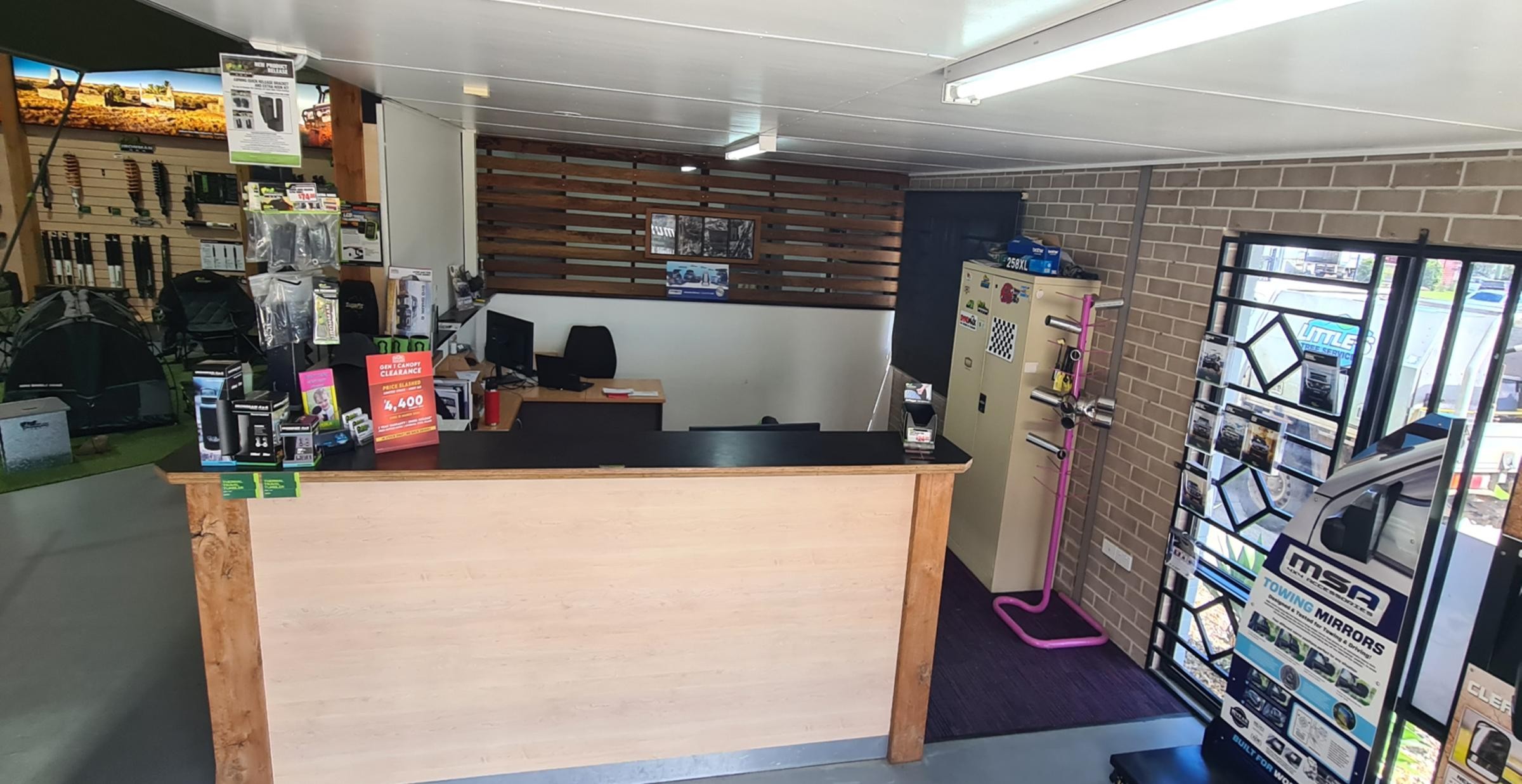 Established 4x4 & Automotive 680129 3