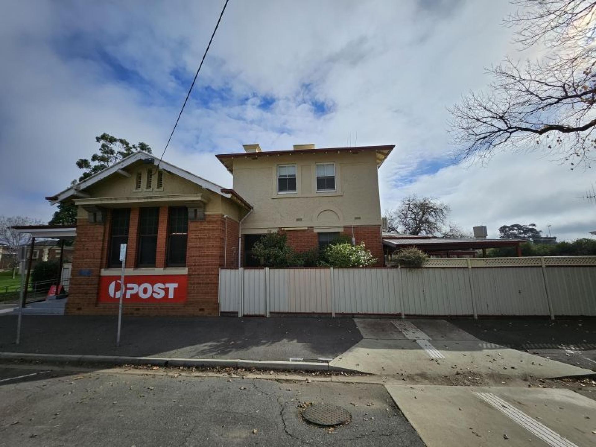 Regional Licensed Post Office 684408 1