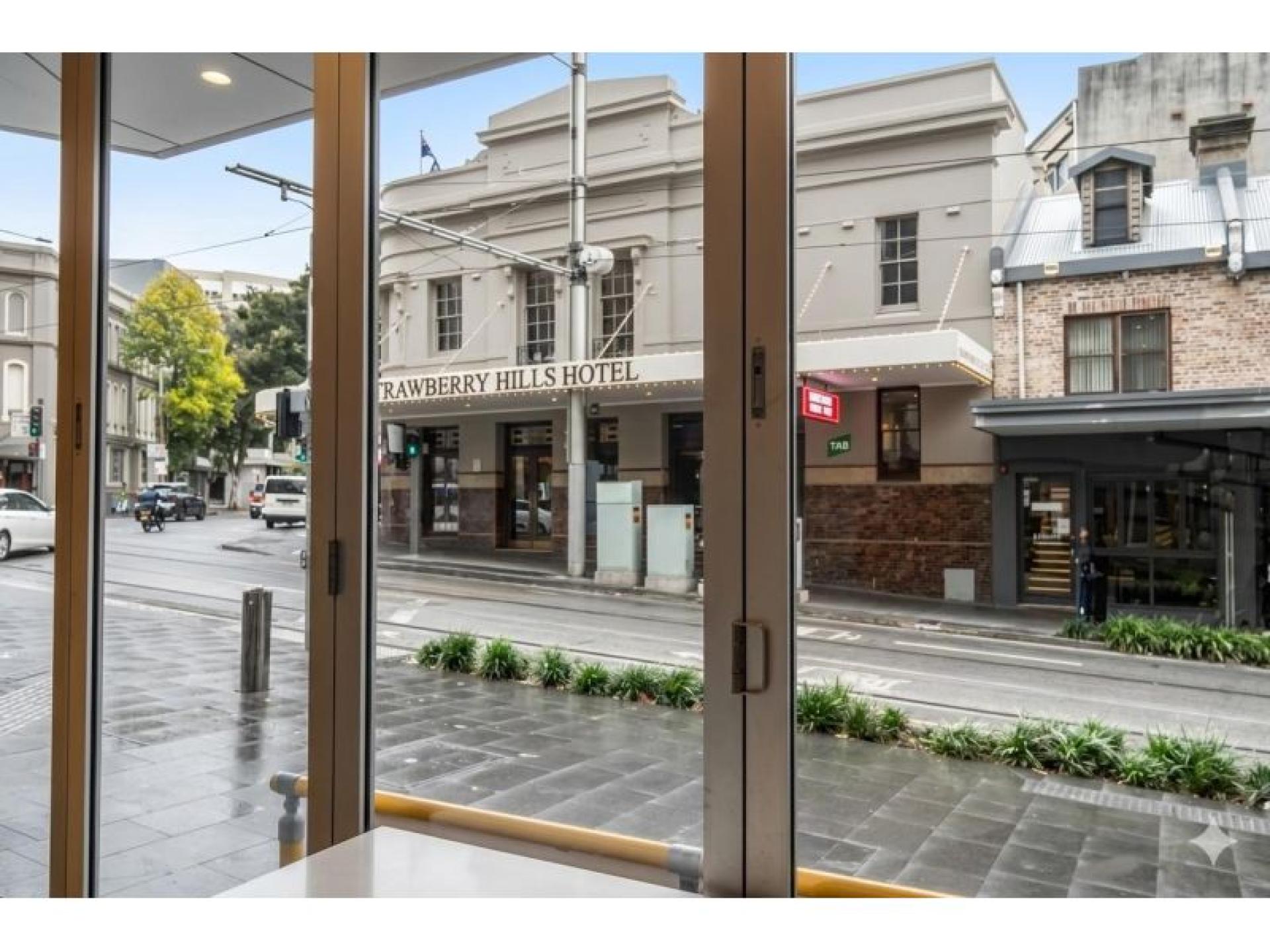 Busy Corner Food Takeaway 681132 2