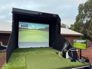 ATTENTION GOLFERS ! -Mobile Golf Simulator & Events Business