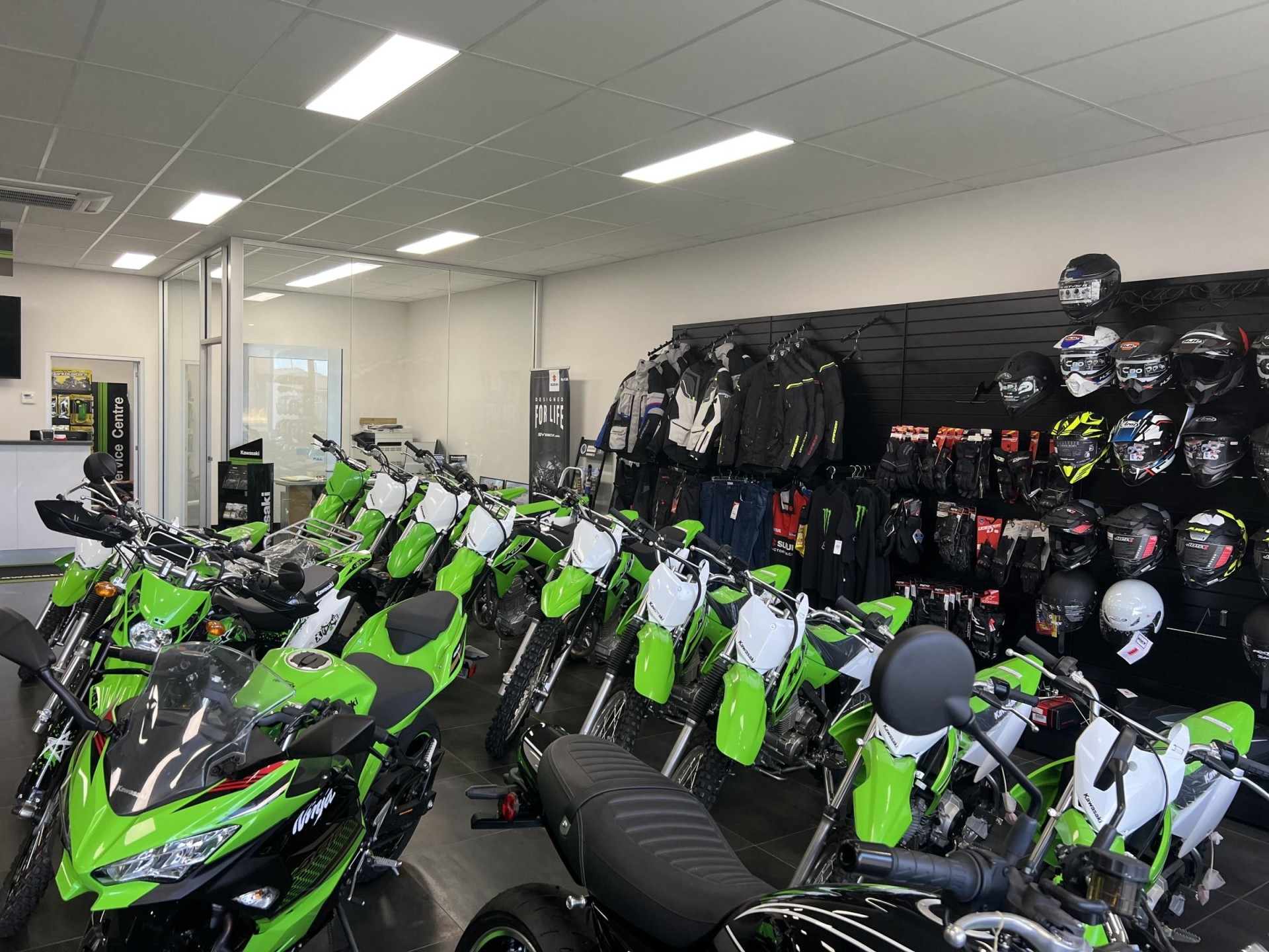 Motorcycle & Utv Dealership 677470 2