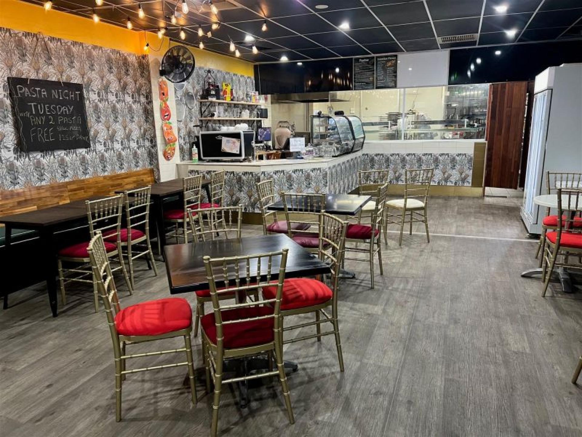 Busy Pizza Pasta &amp; 680751 3