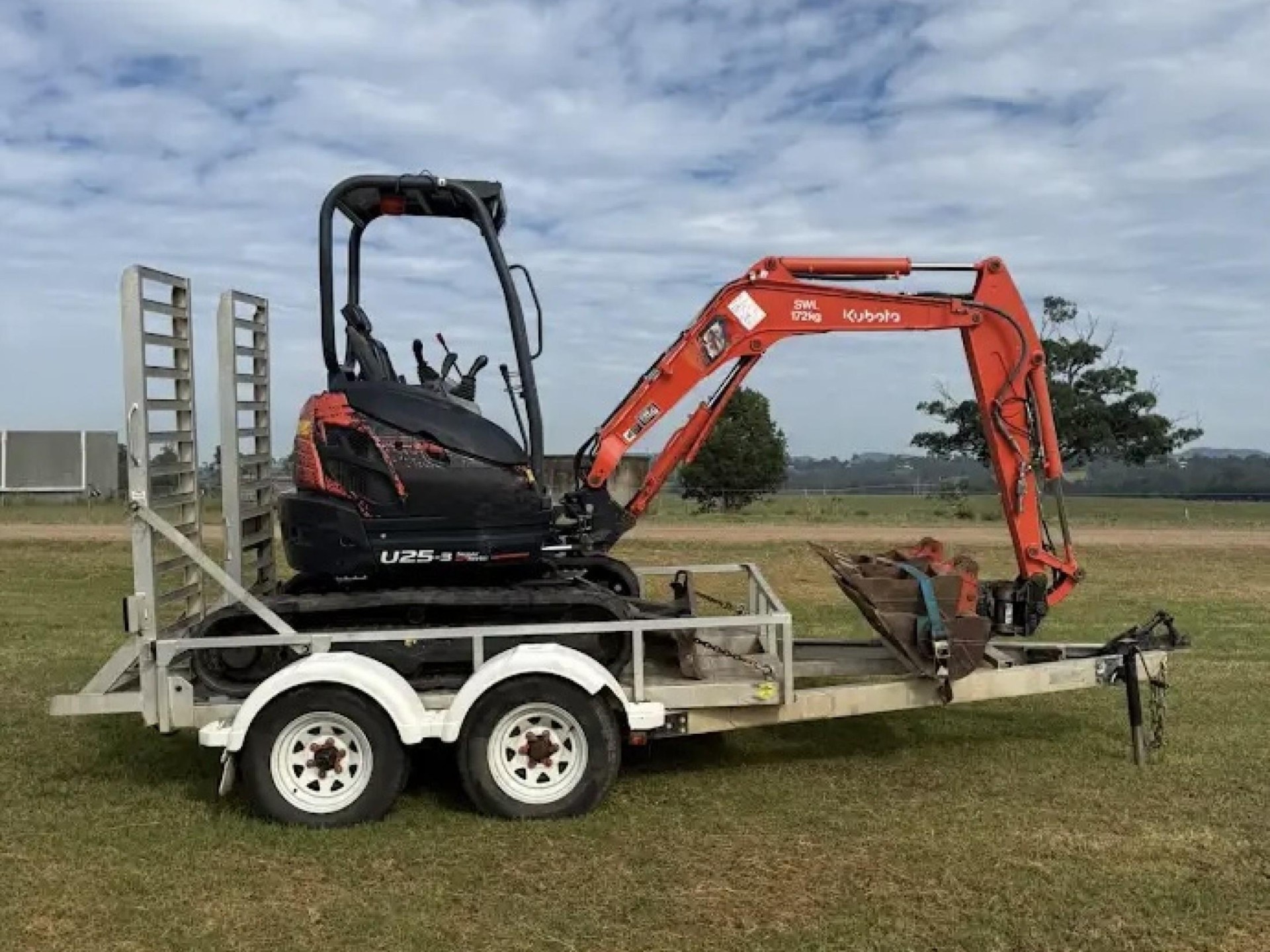 Plant & Equipment Hire 683209 2