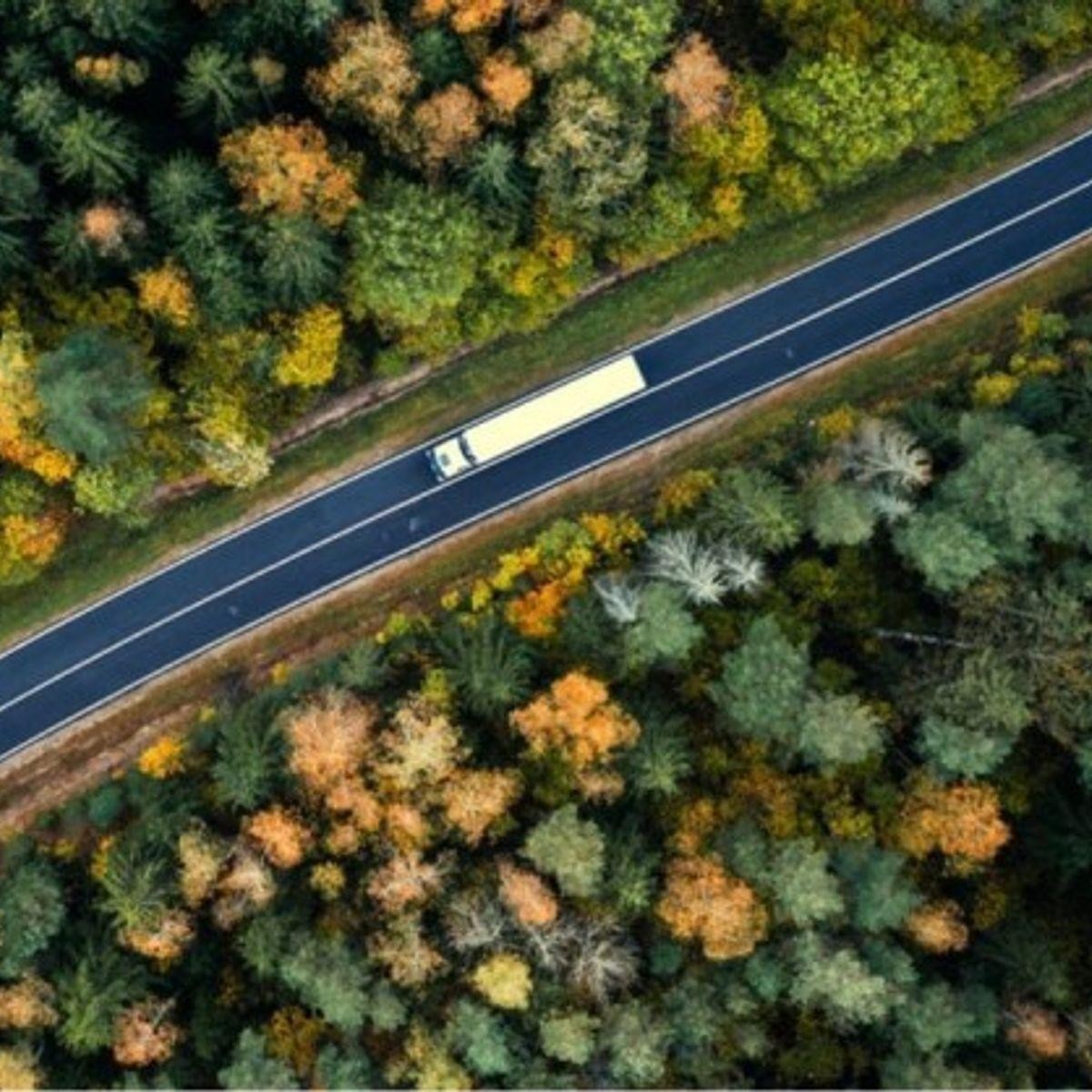 Inxpress Shipping- Freight- Logistics 680842 2