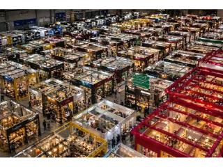 Rare Opportunity to Acquire Unique & Promising Business 5867