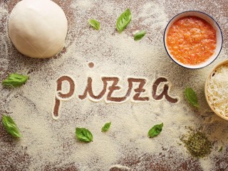 PIZZA SHOP 35 YEARS - SYDNEY LOWER NORTH SHORE - 00943