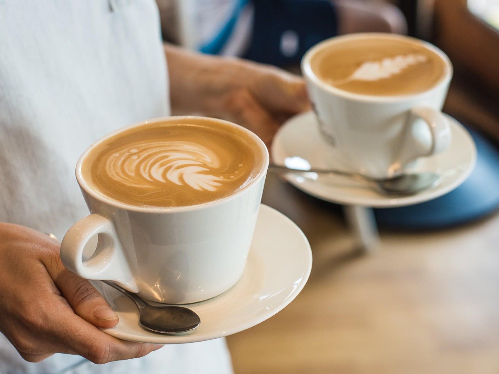 Booming Cafe In Shopping 684416 2
