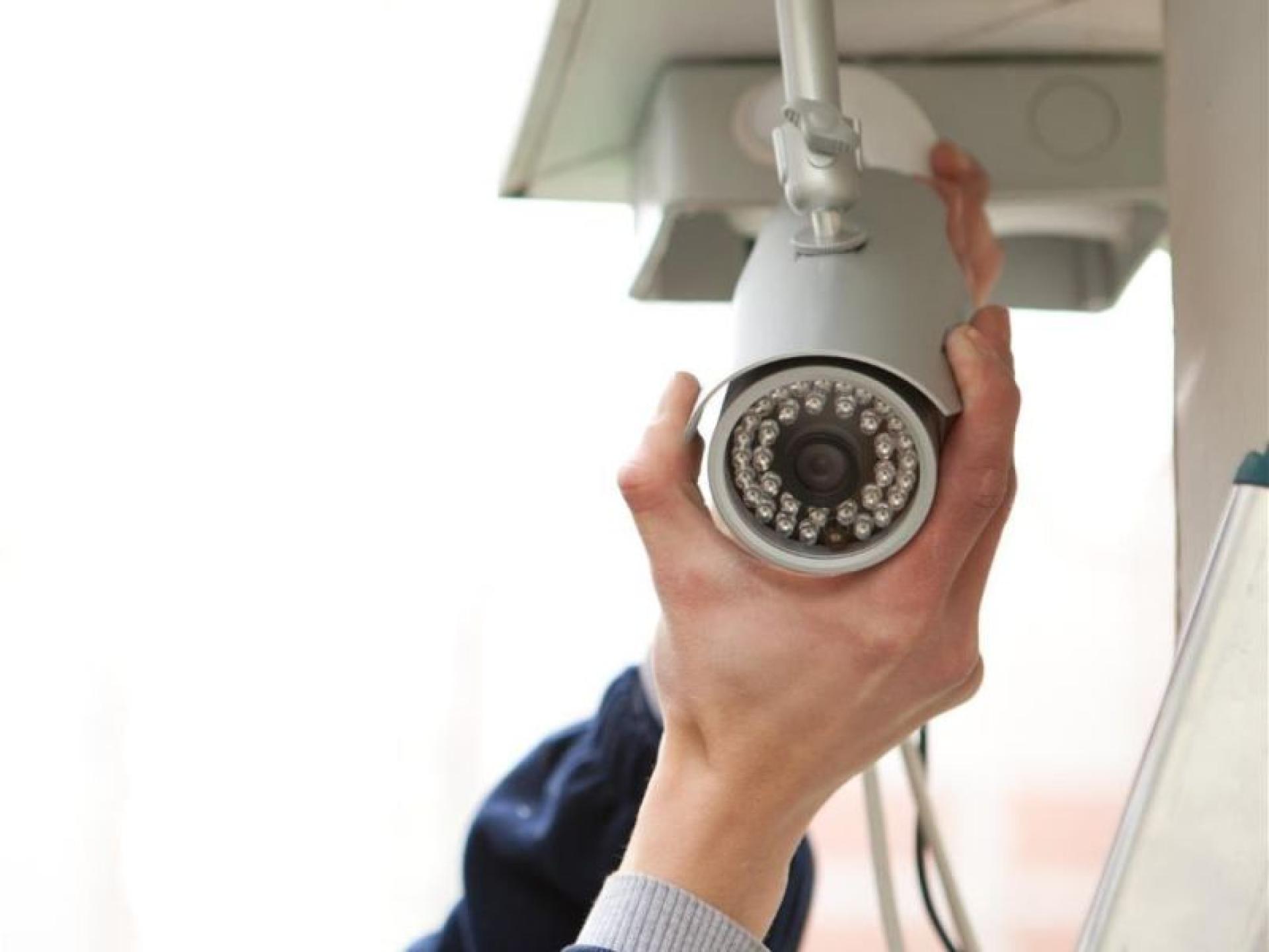 Security Solutions Business National 675118 3