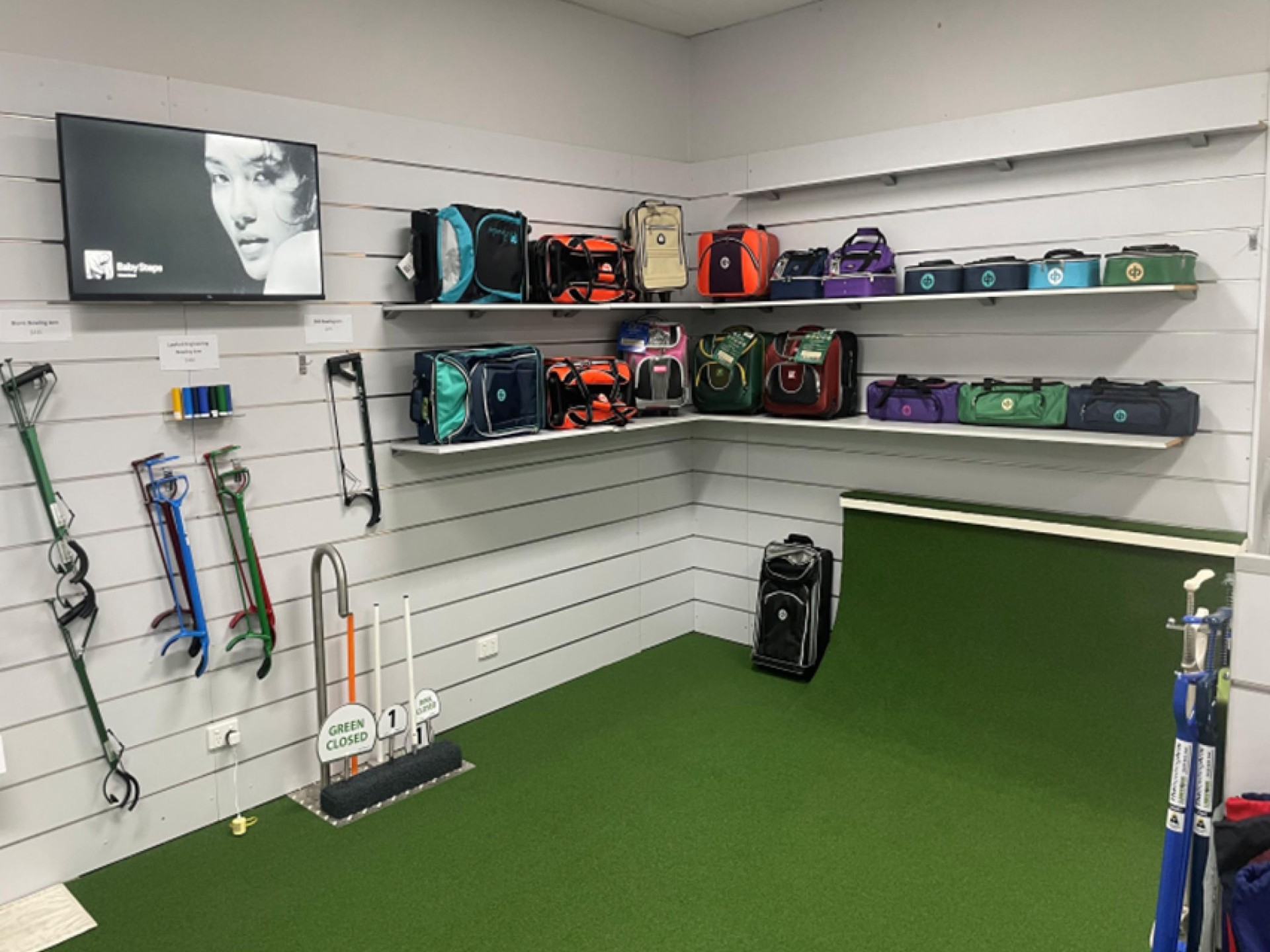 Profitable Niche Sporting Retailer 678045 2