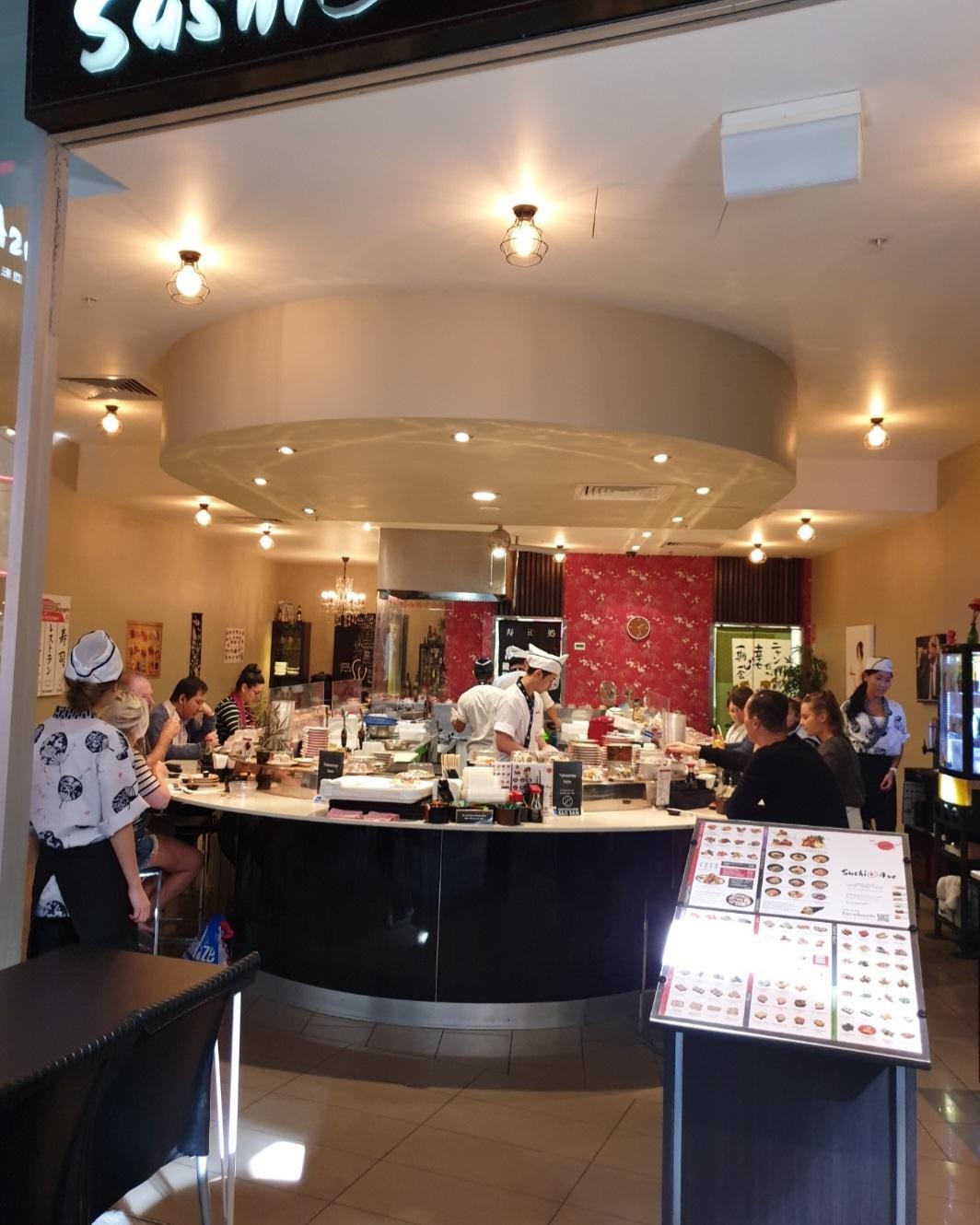 Sushi Train 684938 1