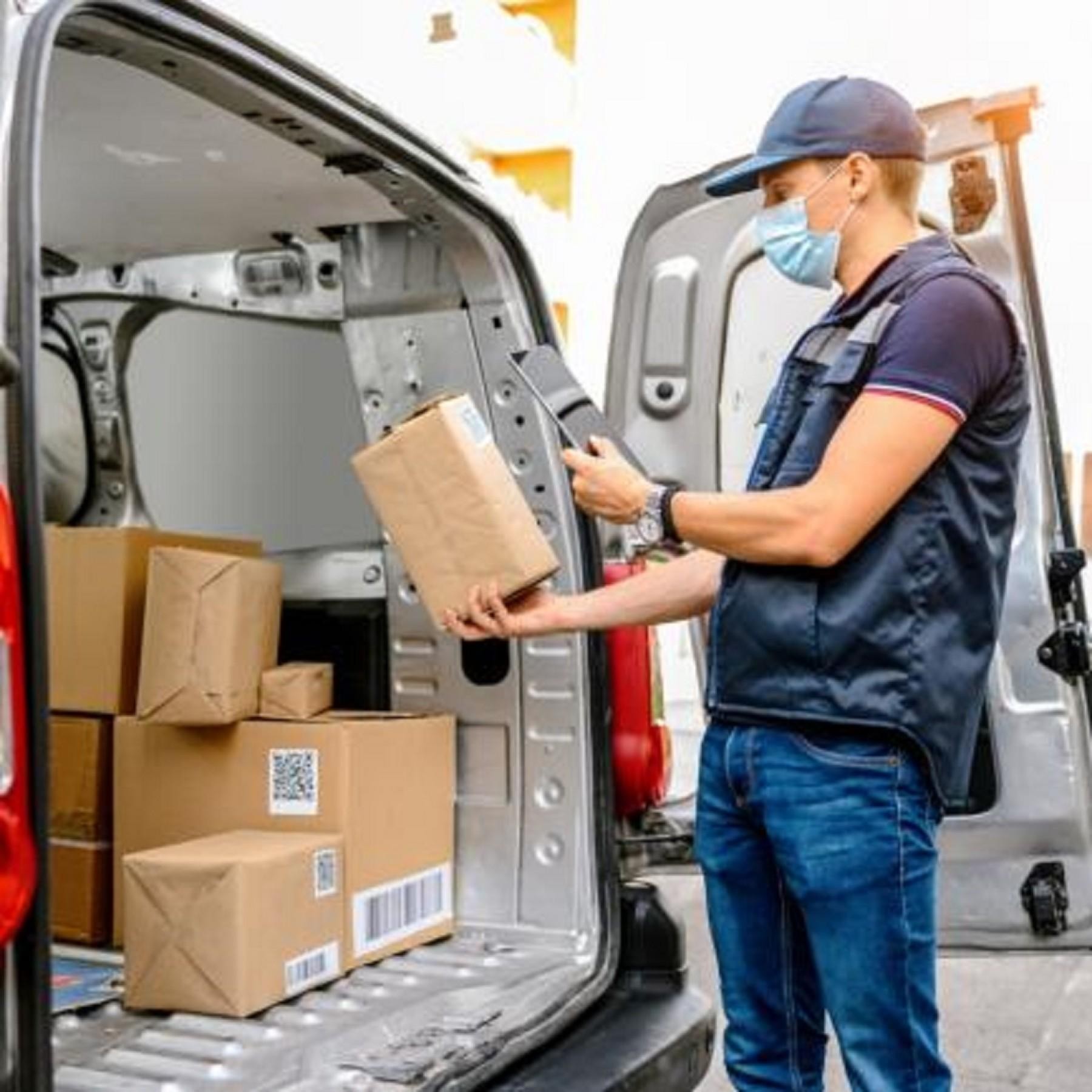 Couriers Gold Coast - 685389 3